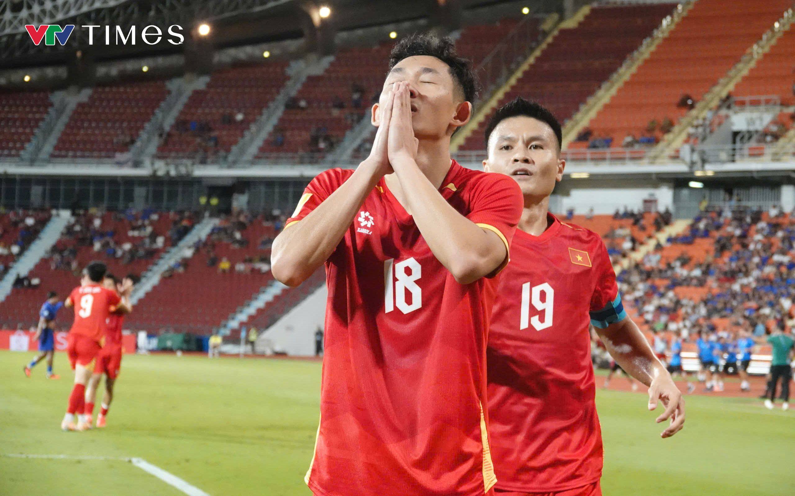 Hành trình bảo vệ ngai vàng ASEAN Cup 2026: Từ những phút chông chênh đến đêm lịch sử Mỹ Đình- Ảnh 7.