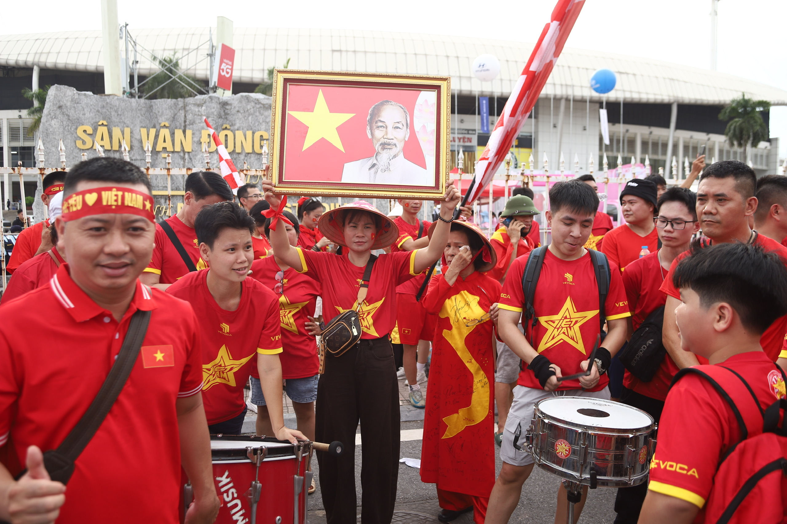 ĐT Việt Nam bảo vệ thành công chức vô địch Đông Nam Á- Ảnh 17.
