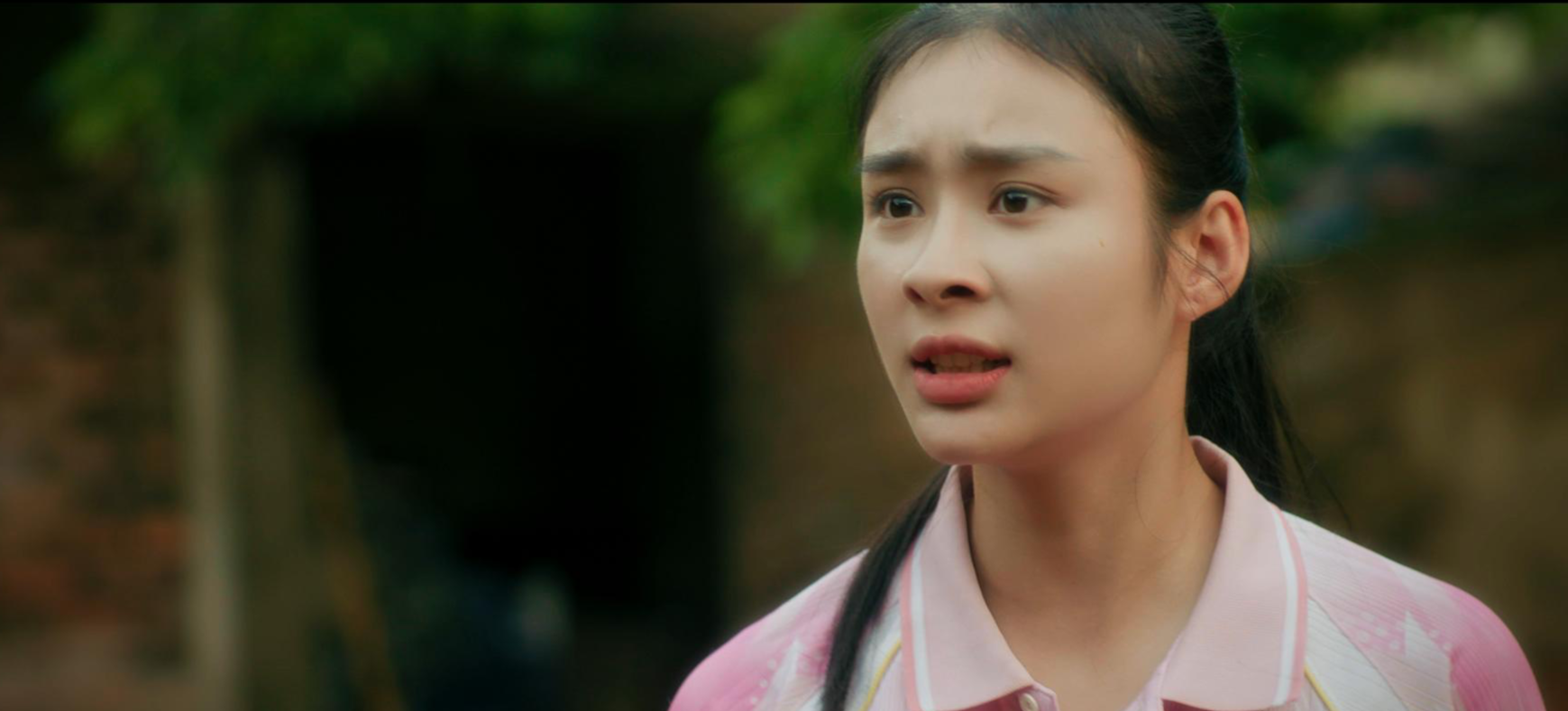 Thảo My thử sức vai chính, khẳng định màu sắc diễn xuất trong 'Đội bóng nữ làng Xuân' - Ảnh 4.