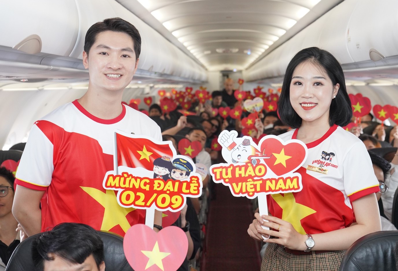 Sân bay nhộn nhịp trước thềm Quốc khánh, Vietjet sẵn sàng mọi nguồn lực cho cao điểm - Ảnh 14.