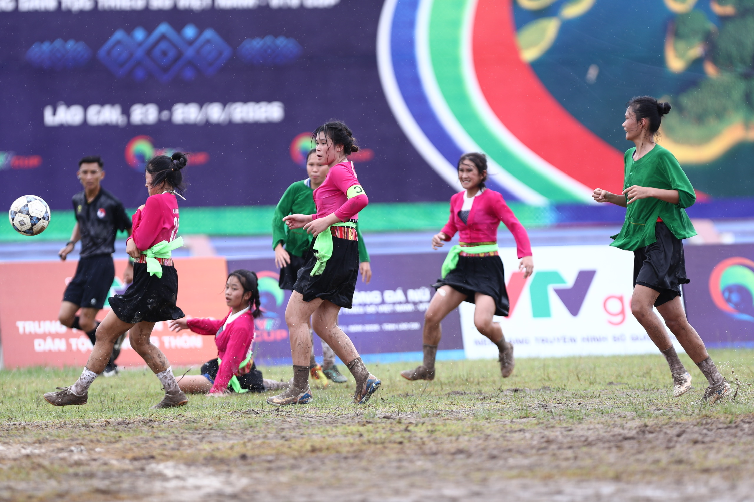 Lục Y&ecirc;n thắng V&acirc;n Sơn, gi&agrave;nh v&eacute; v&agrave;o chung kết VTV Cup- Ảnh 6.