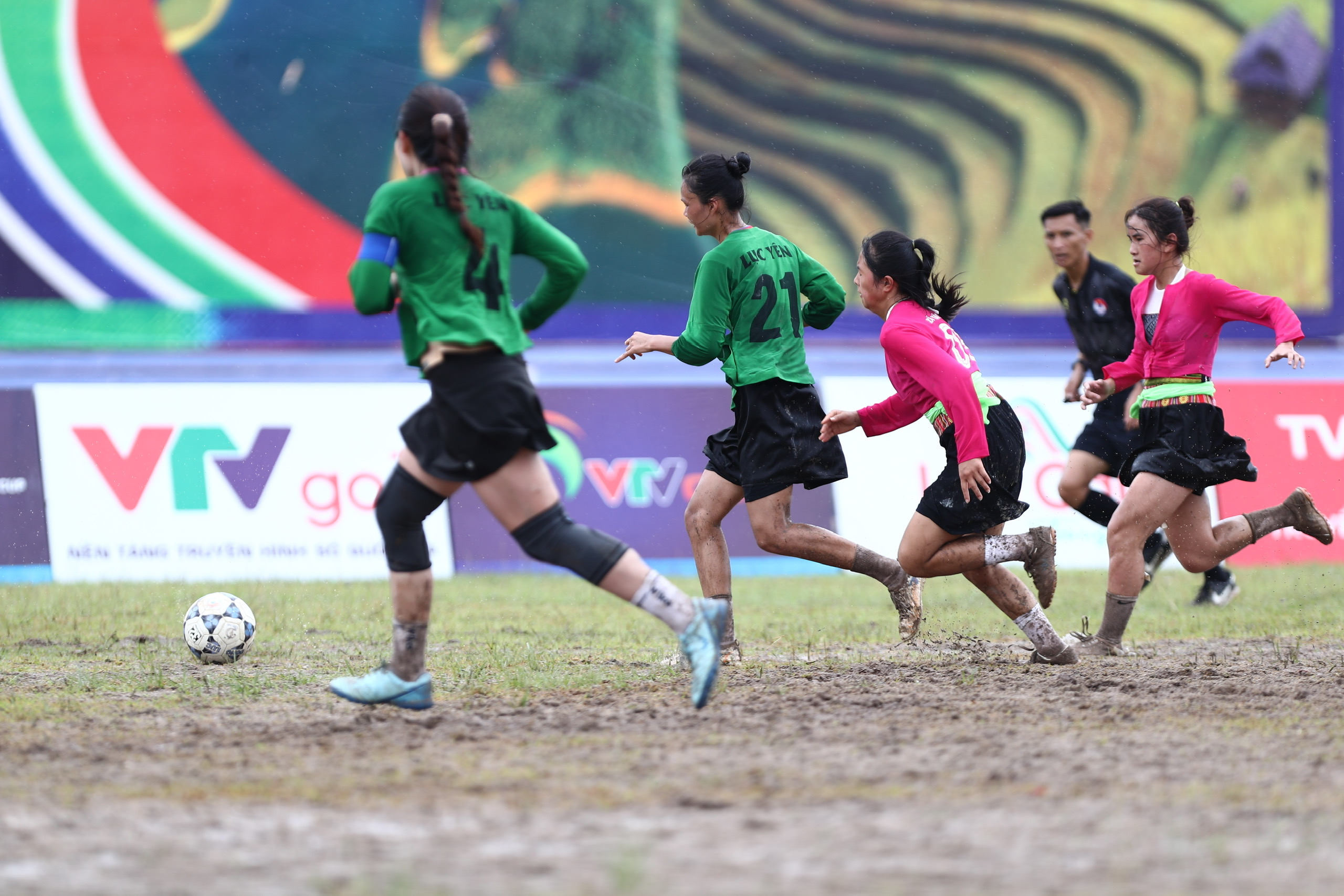 Lục Y&ecirc;n thắng V&acirc;n Sơn, gi&agrave;nh v&eacute; v&agrave;o chung kết VTV Cup- Ảnh 5.