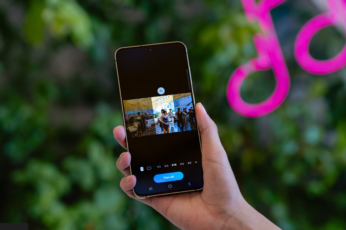 Smartphone thế hệ mới cạnh tranh bằng AI, camera và pin- Ảnh 2.