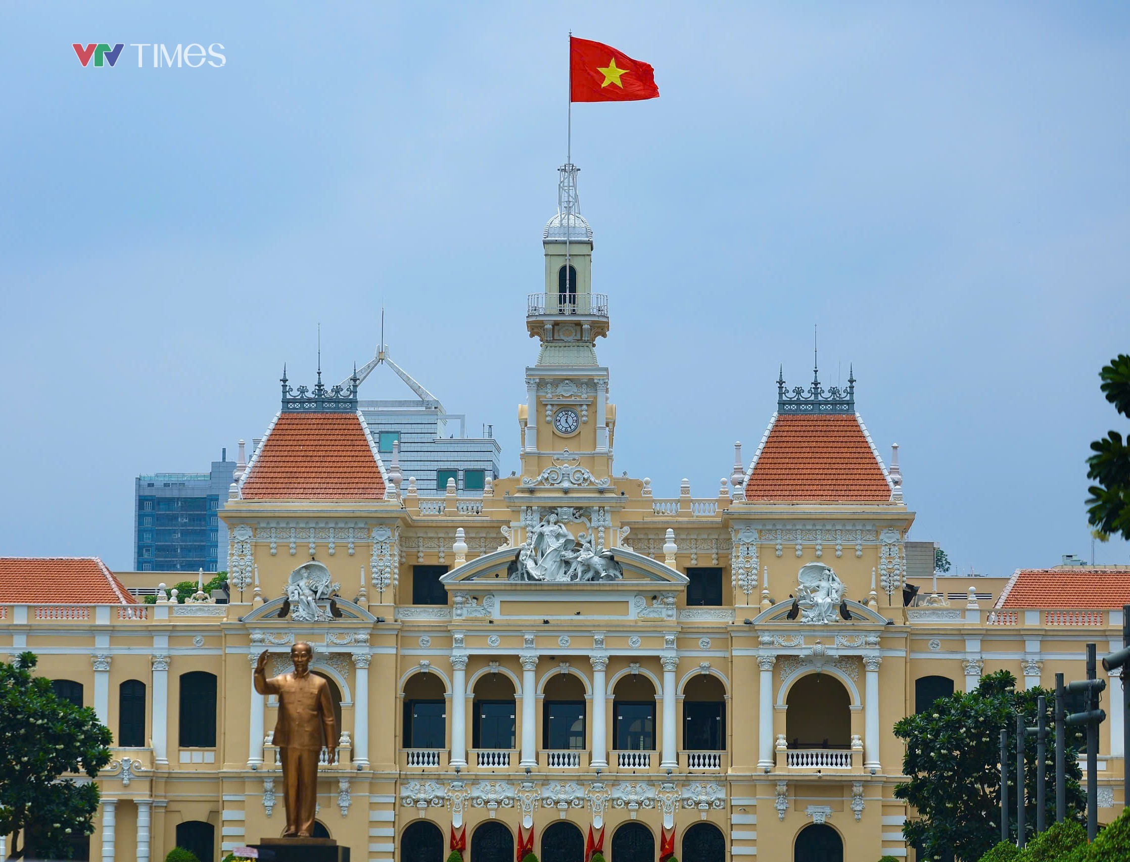 TP Hồ Chí Minh rực sắc cờ hoa đón Tết Độc lập- Ảnh 1.