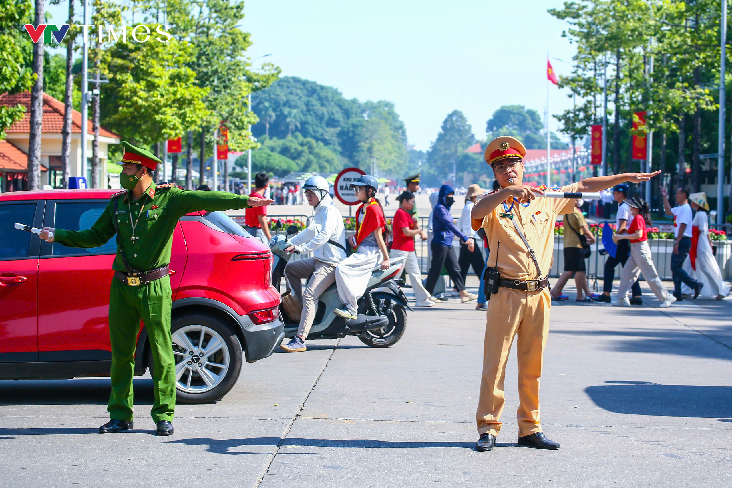 Ng&agrave;y cuối kỳ nghỉ lễ 2/9: Giao th&ocirc;ng Thủ đ&ocirc; ổn định, kh&ocirc;ng xảy ra &ugrave;n tắc - Ảnh 6.