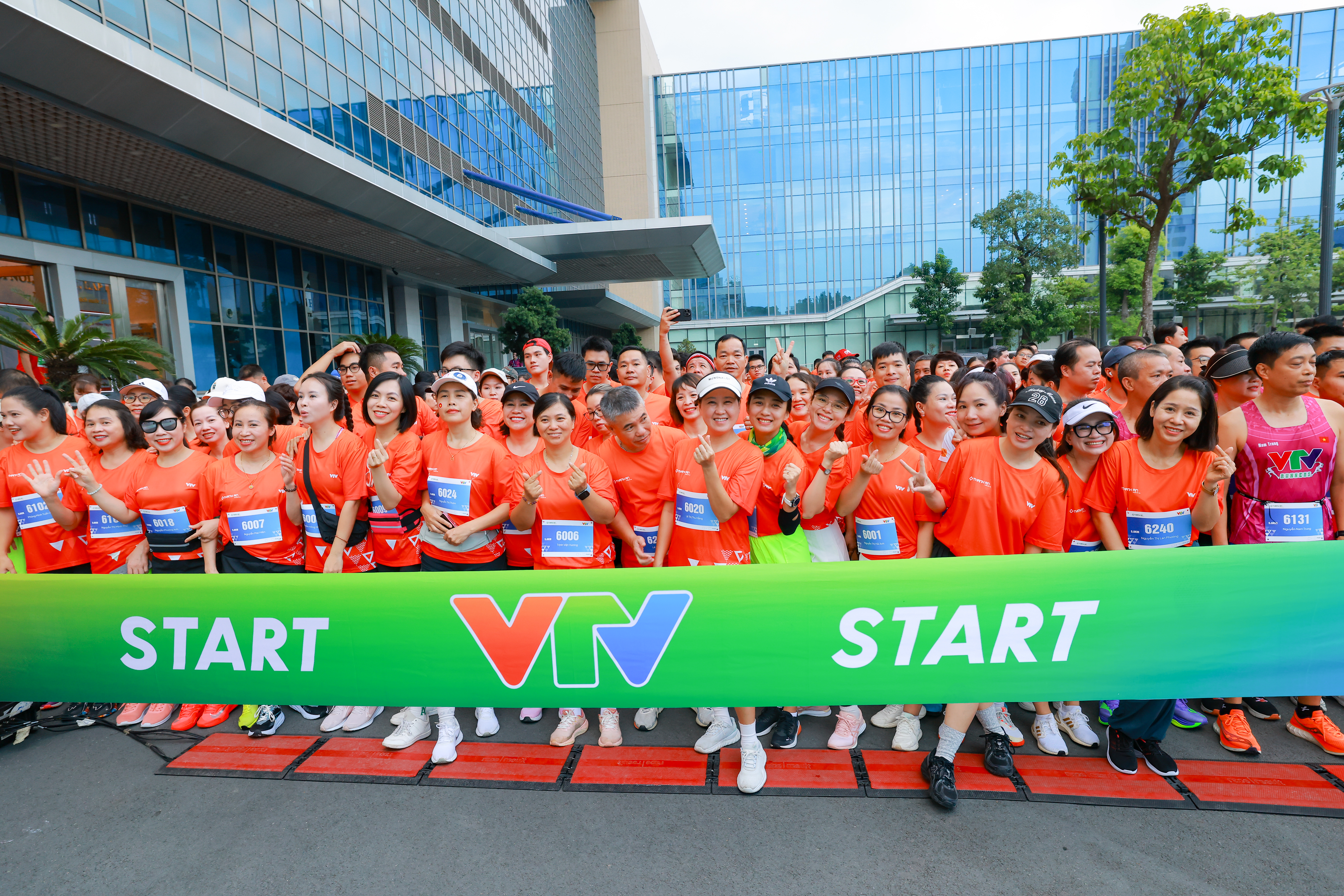 Giải chạy VTV Run "56 năm gắn kết những hành trình" - Ảnh 8.