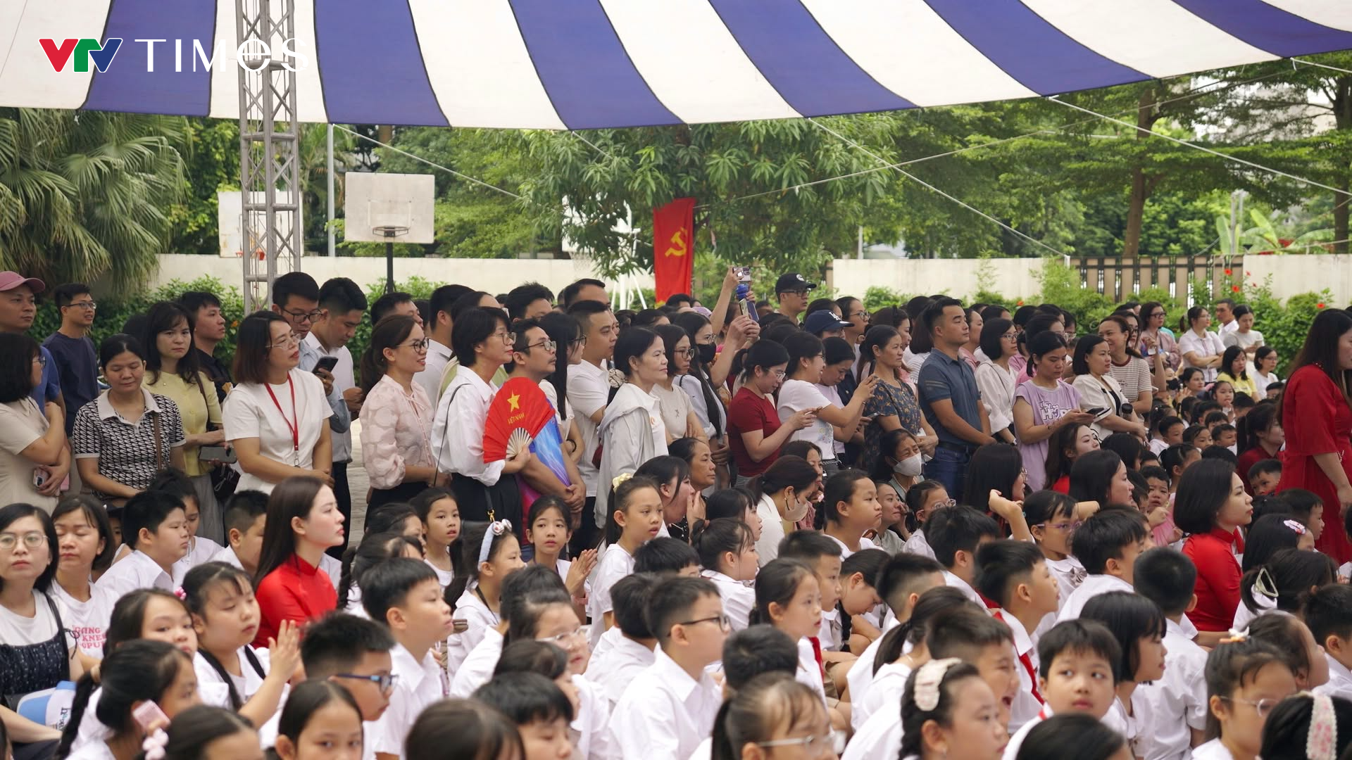 Hơn 26 triệu học sinh, sinh viên cả nước rộn ràng khai giảng năm học mới 2026-2027 - Ảnh 4.