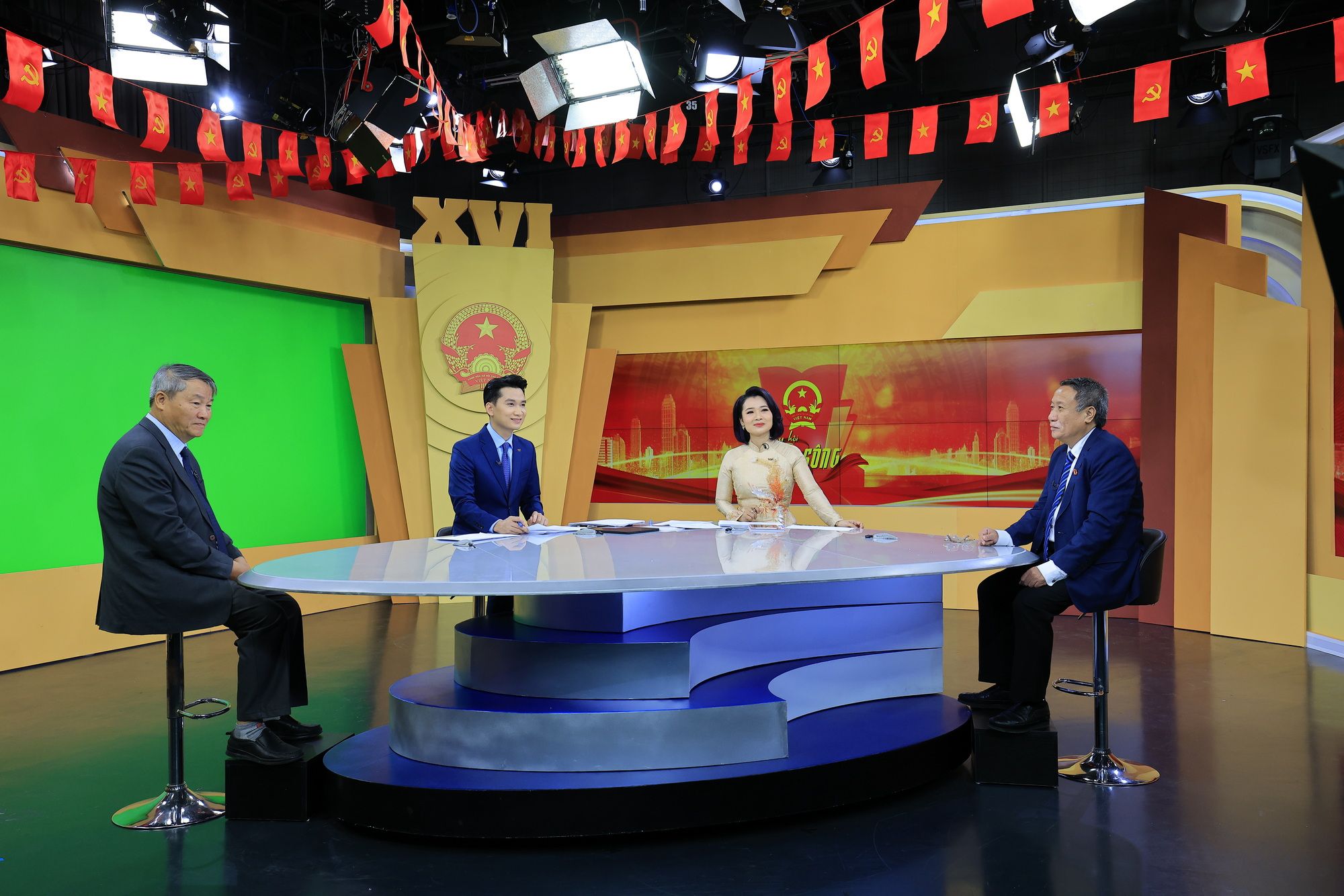 56 năm đồng hành cùng khán giả: Thời sự VTV chuyển mình với báo chí dữ liệu trong kỷ nguyên số- Ảnh 3.