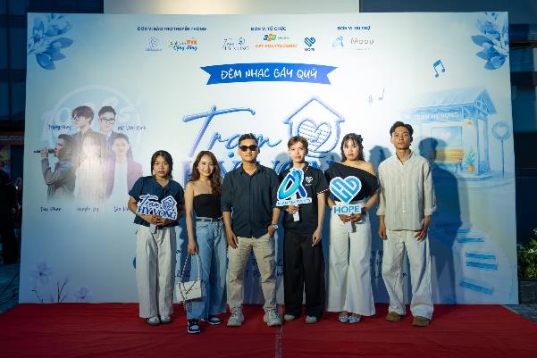 Sinh vi&ecirc;n FPT Polytechnic gom y&ecirc;u thương v&agrave;o từng dự &aacute;n tốt nghiệp- Ảnh 6.