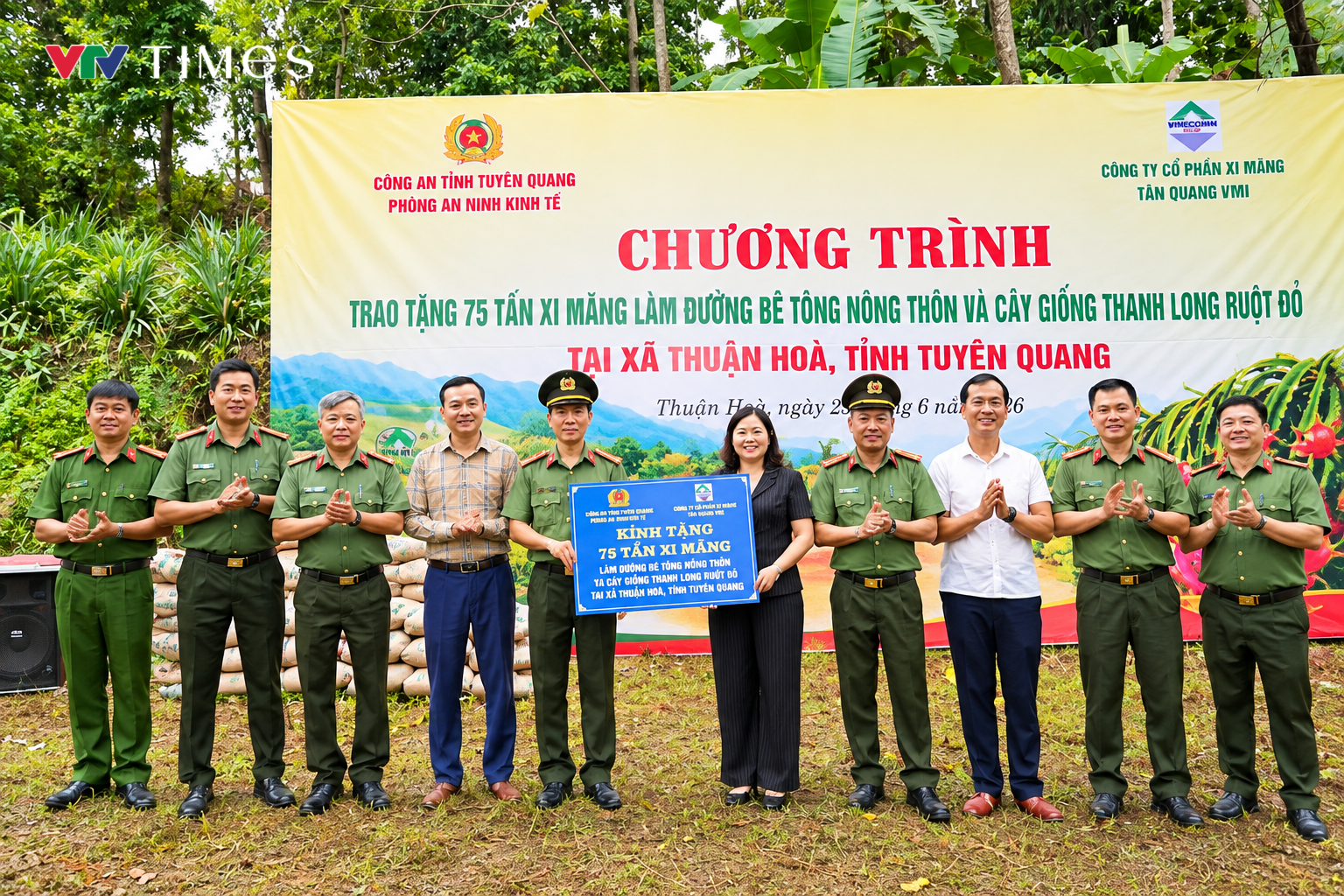 Nghị quyết "bén rễ" trên đất khó Thuận Hòa - Ảnh 9.