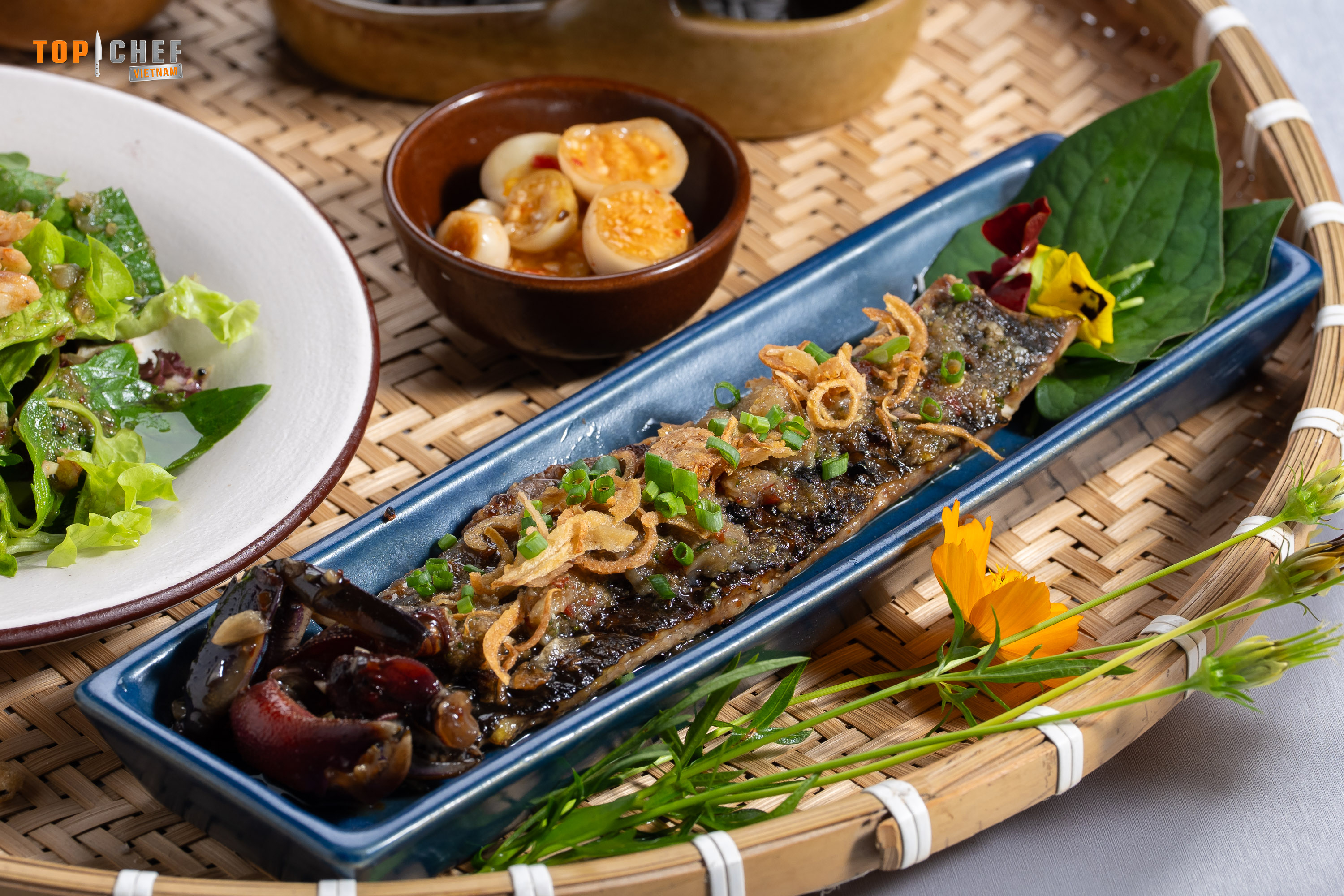 Top Chef - Tập 7: Đang nấu món của mình, 9 đầu bếp bất ngờ phải “đổi bài” giữa trận - Ảnh 5.