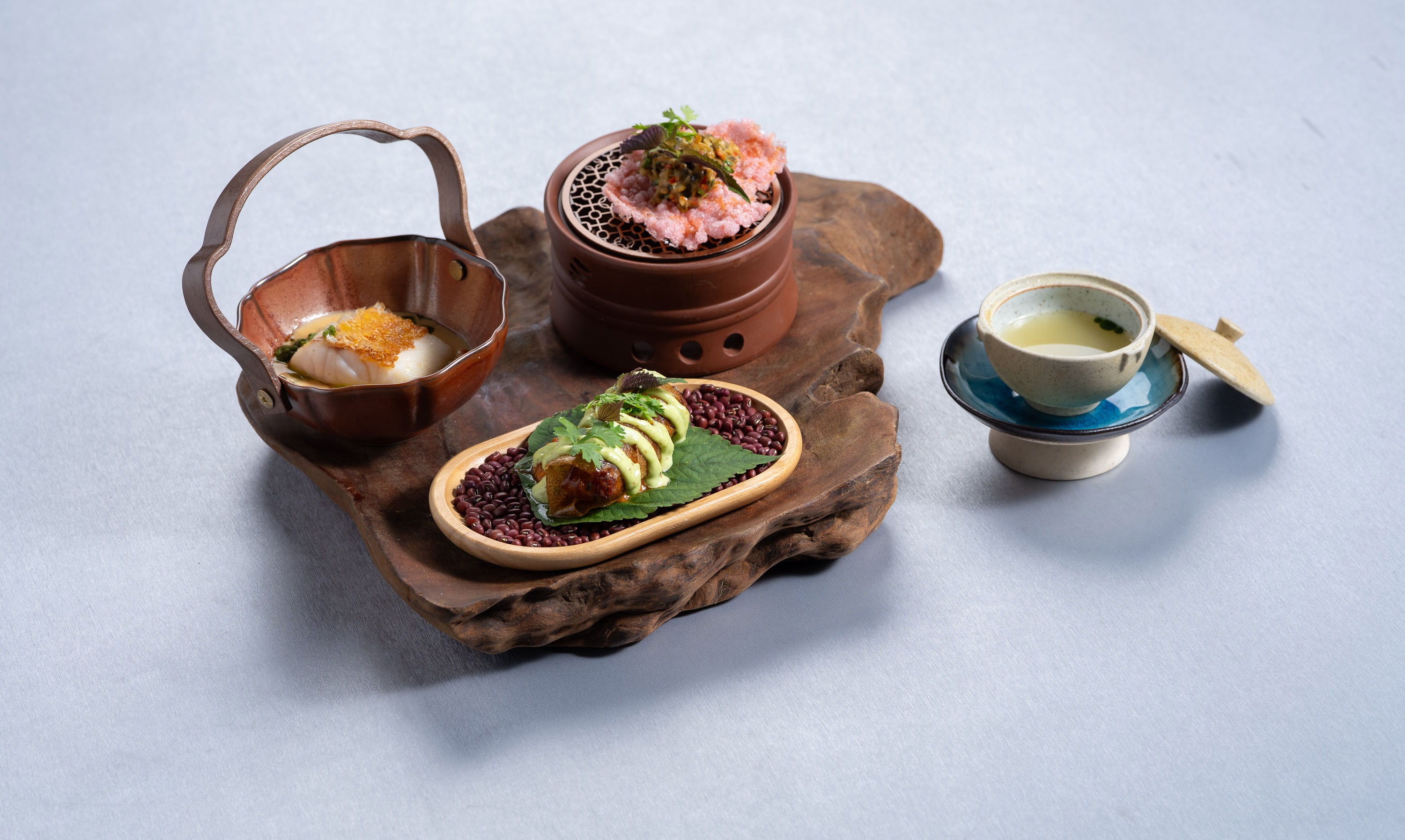 Top Chef - Tập 7: Đang nấu món của mình, 9 đầu bếp bất ngờ phải “đổi bài” giữa trận - Ảnh 4.