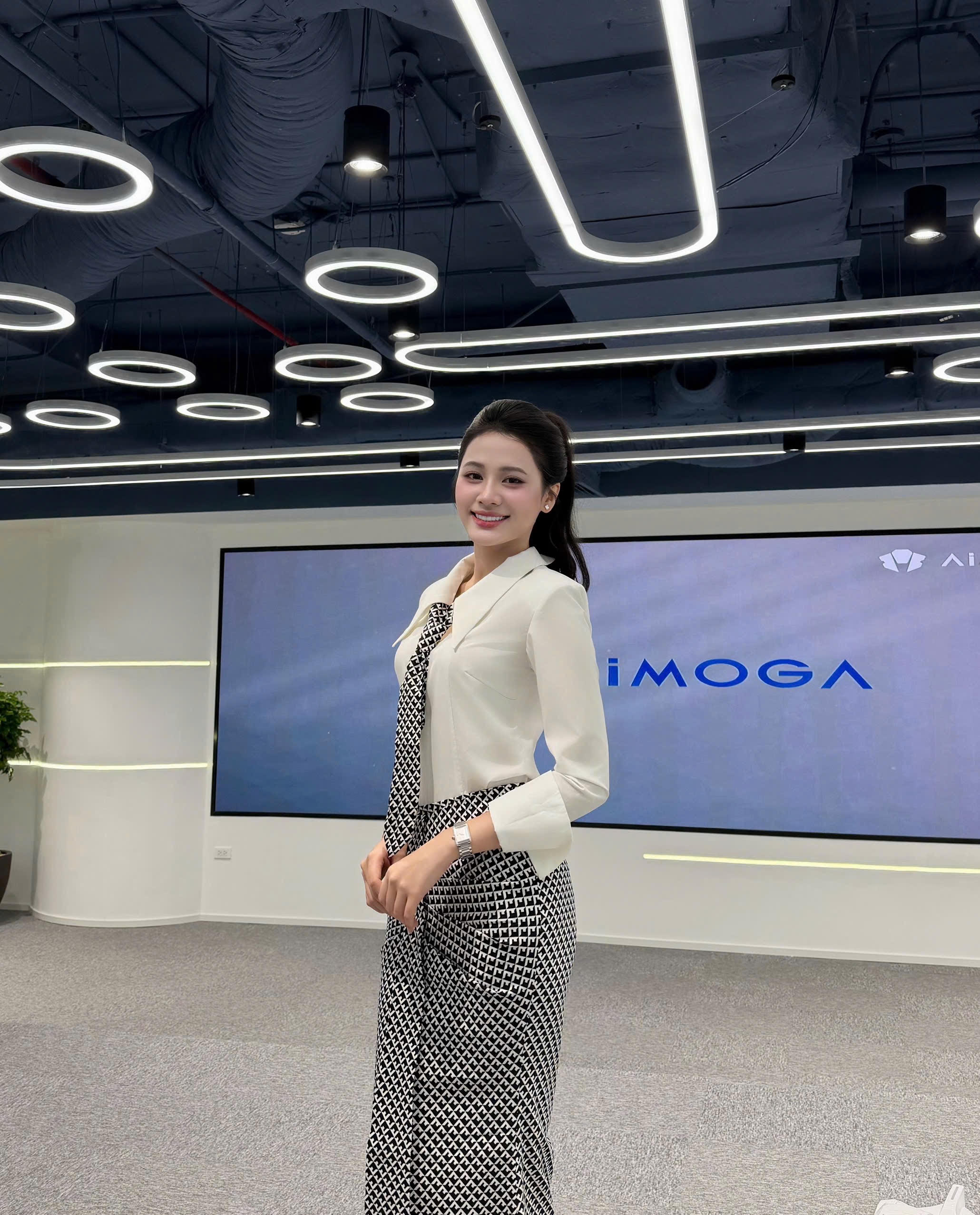 Hoa hậu Biển đảo Việt Nam 2022 Đinh Như Phương đảm nhiệm vai trò Giám đốc Thương hiệu AIMOGA Việt Nam - Ảnh 1.