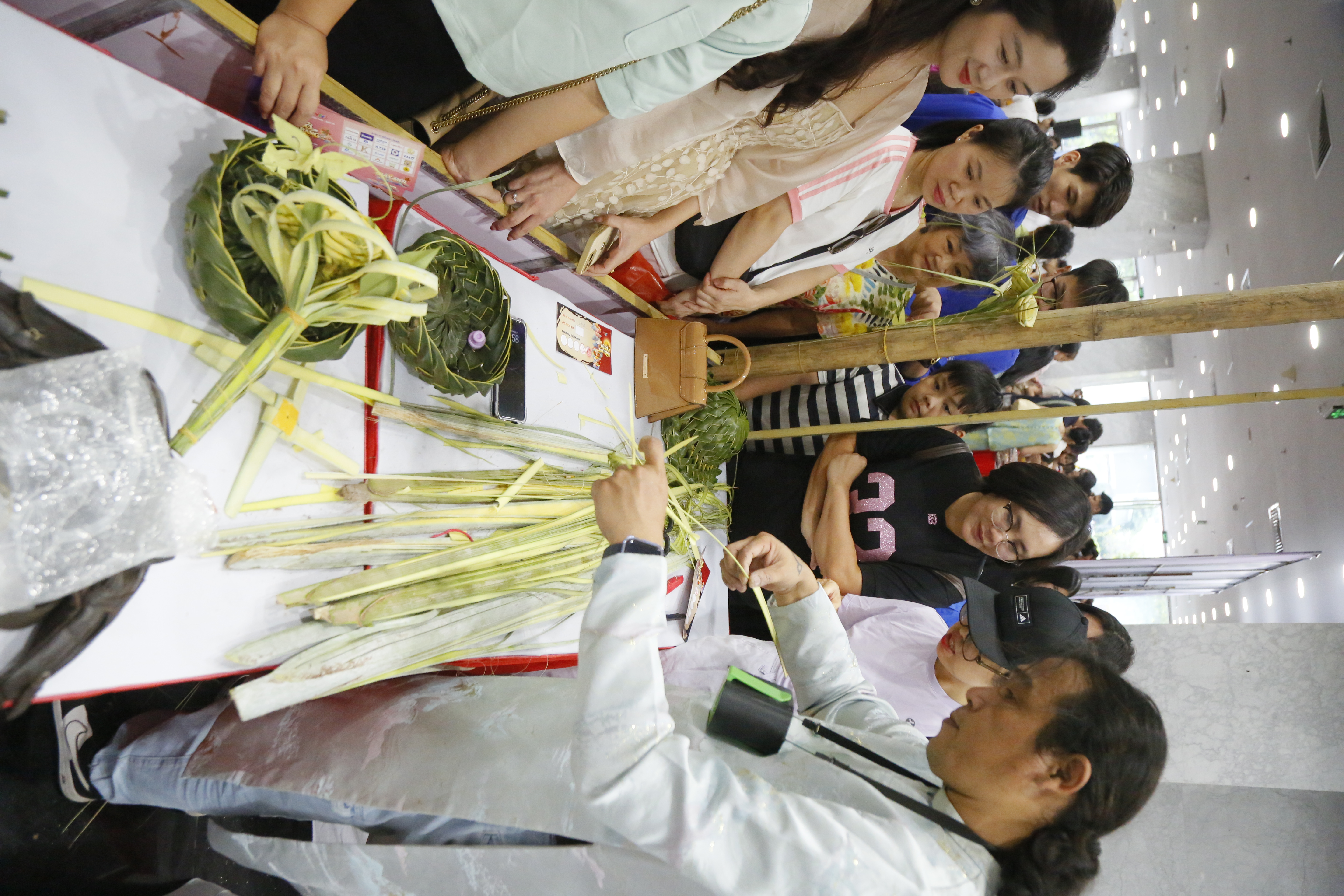 S&ocirc;i động Ng&agrave;y hội 'Xứ sở &aacute;nh trăng 2026' tại VTV - Ảnh 5.