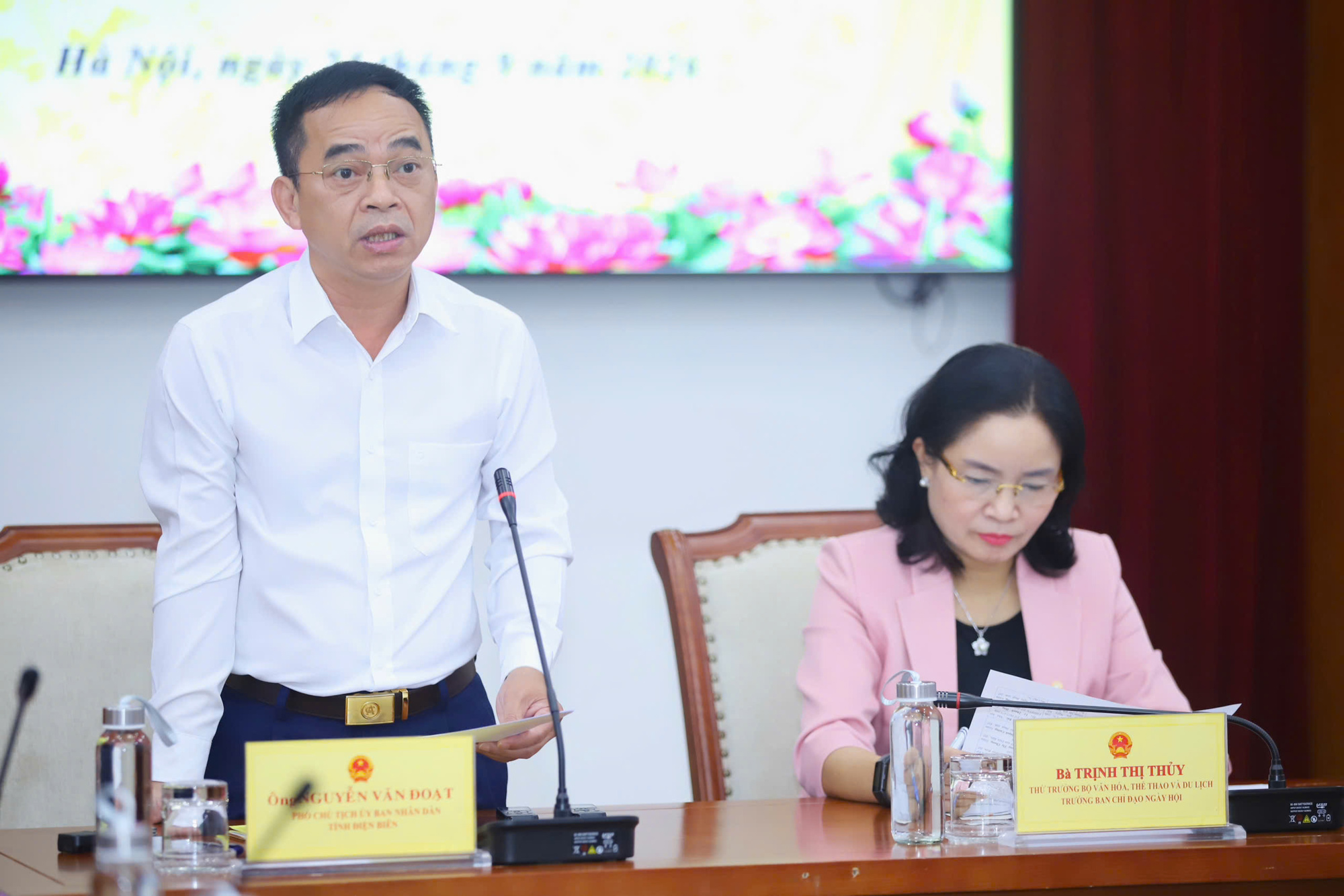 Ng&agrave;y hội văn h&oacute;a d&acirc;n tộc M&ocirc;ng lần thứ IV diễn ra tại Điện Bi&ecirc;n- Ảnh 2.