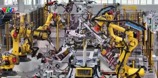Robot trở thành lực lượng sản xuất mới tại Trung Quốc - Ảnh 1.