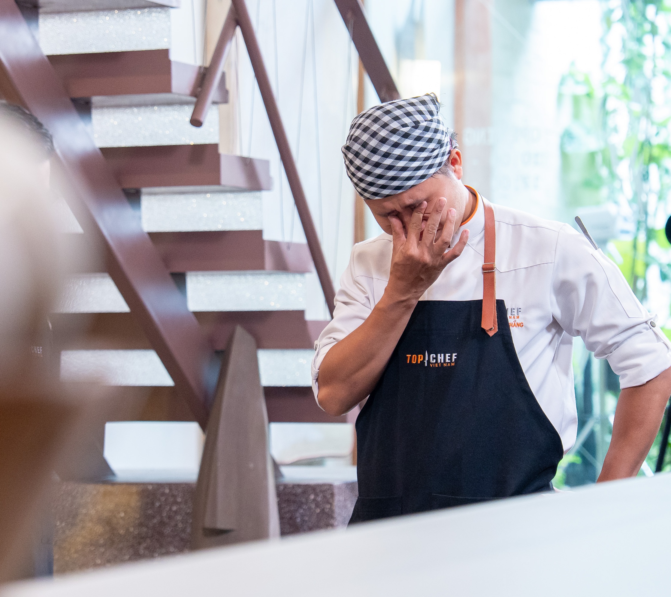 Top Chef đưa thử thách nấu “vị nhà, một đầu bếp phải ra về - Ảnh 2.