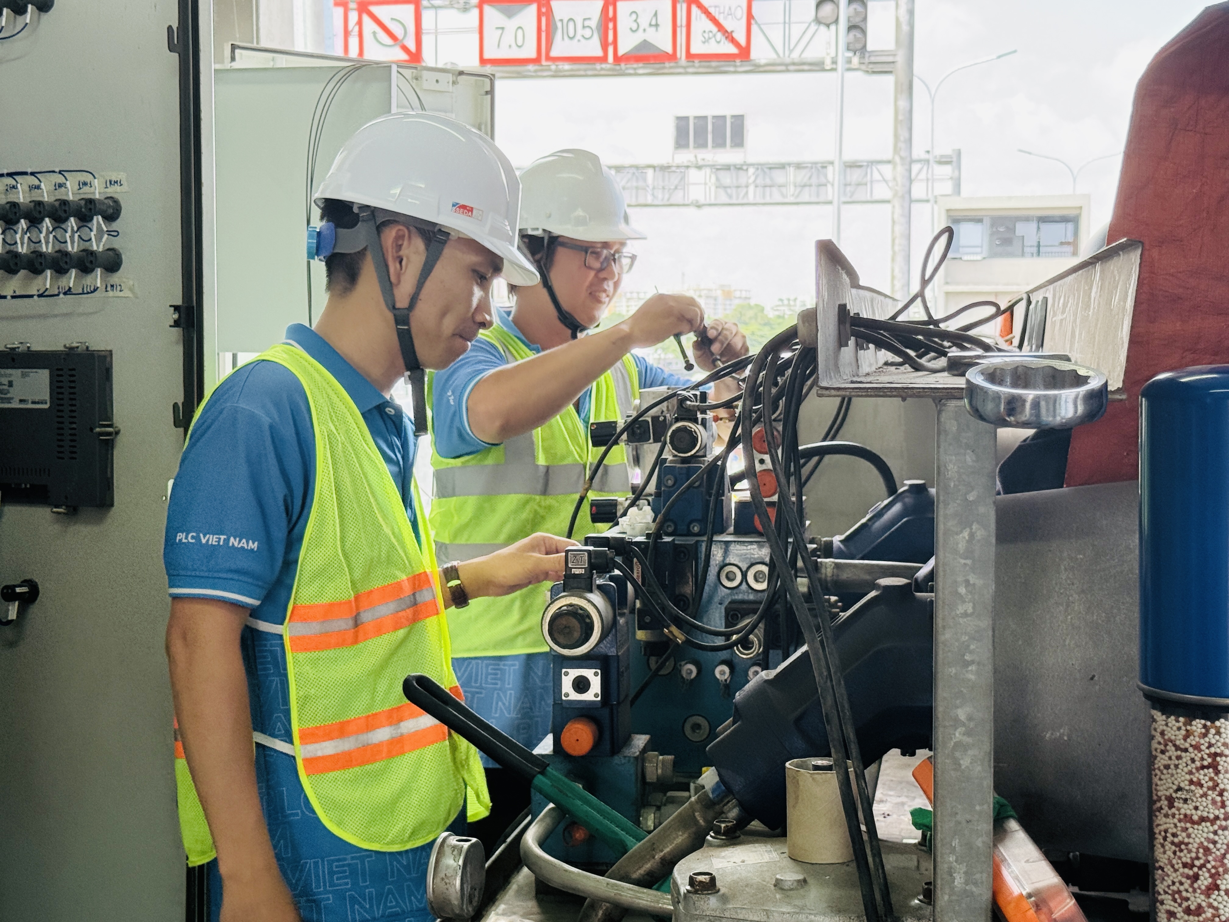 Cận cảnh dự &aacute;n chống ngập 10 ng&agrave;n tỷ sắp kh&aacute;nh th&agrave;nh ở TP Hồ Ch&iacute; Minh - Ảnh 18.