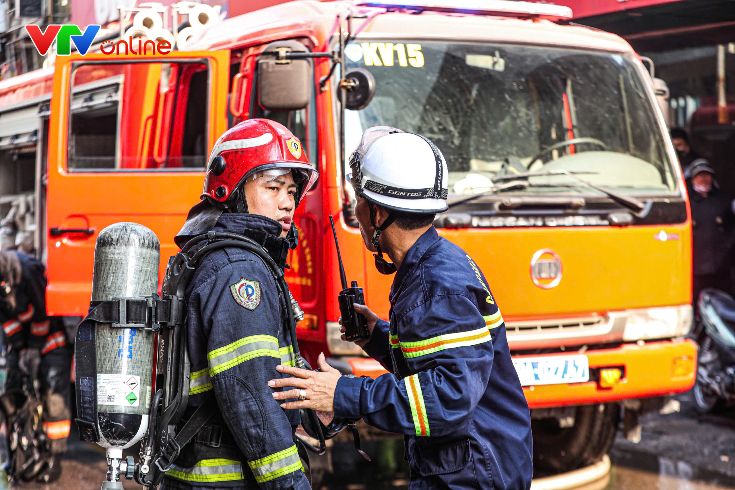 Cảnh s&aacute;t PCCC v&agrave; CNCH C&ocirc;ng an H&agrave; Nội: Sẵn s&agrave;ng đối mặt hiểm nguy, bảo vệ b&igrave;nh y&ecirc;n Thủ đ&ocirc; - Ảnh 3.