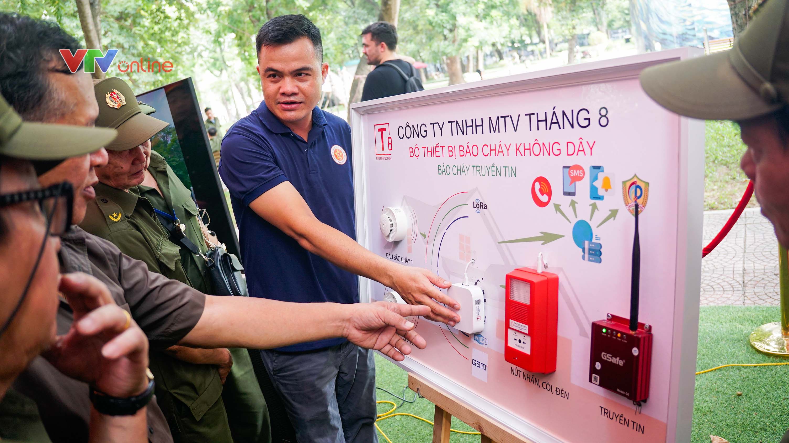 H&agrave; Nội: Phường Hai B&agrave; Trưng ra mắt khu trải nghiệm PCCC ngo&agrave;i trời cho người d&acirc;n - Ảnh 5.