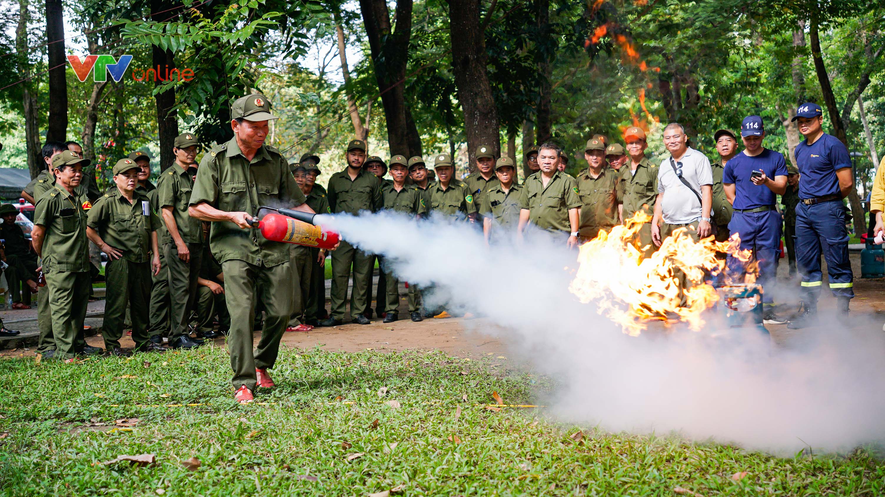 H&agrave; Nội: Phường Hai B&agrave; Trưng ra mắt khu trải nghiệm PCCC ngo&agrave;i trời cho người d&acirc;n - Ảnh 8.