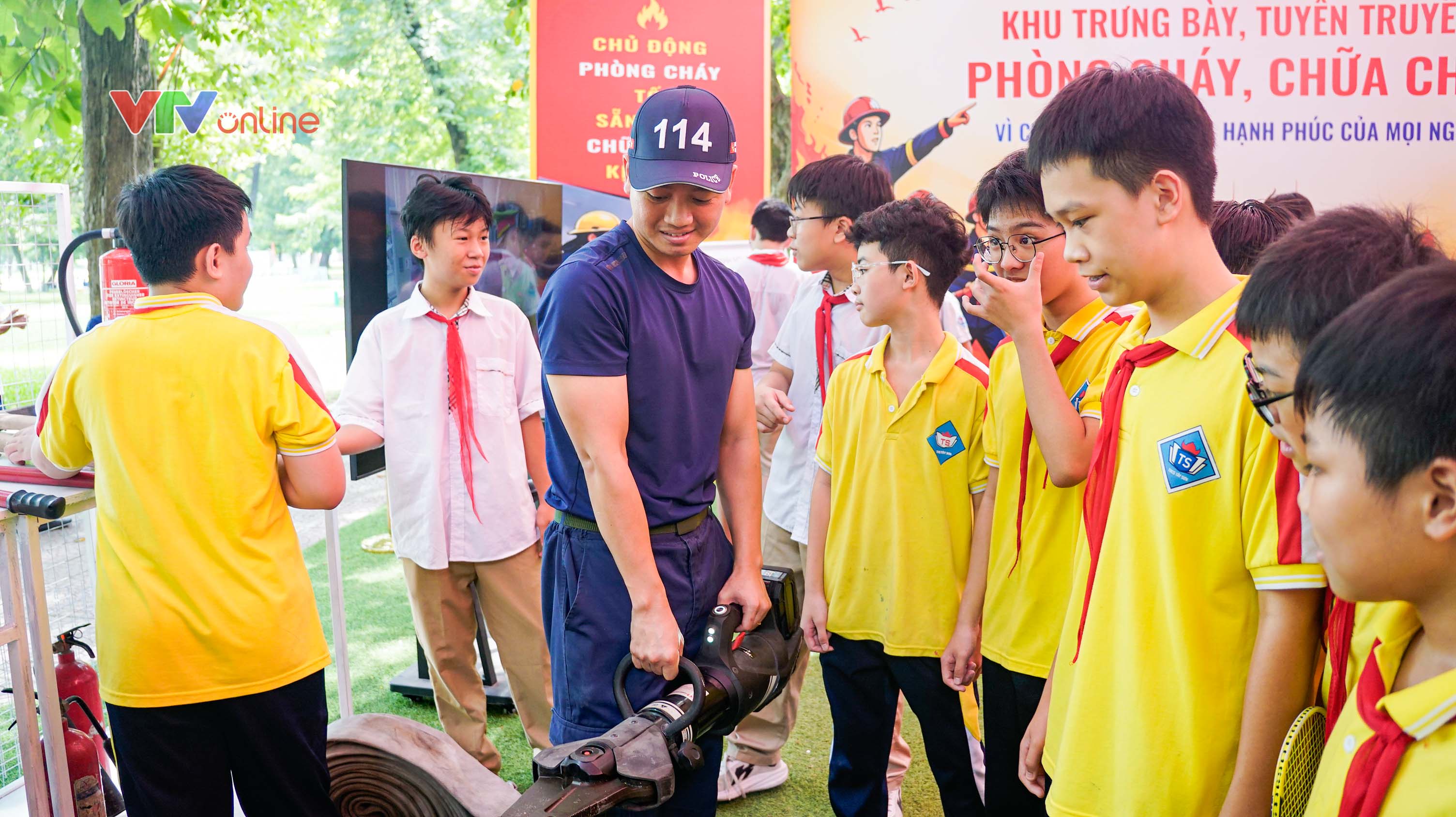 H&agrave; Nội: Phường Hai B&agrave; Trưng ra mắt khu trải nghiệm PCCC ngo&agrave;i trời cho người d&acirc;n - Ảnh 11.