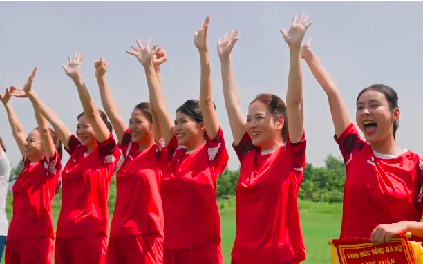 Đội bóng nữ làng Xuân - Tập 10: Gặp lại kẻ triệt hạ mình năm xưa, Đào nói một câu khiến đối thủ đau điếng- Ảnh 10.
