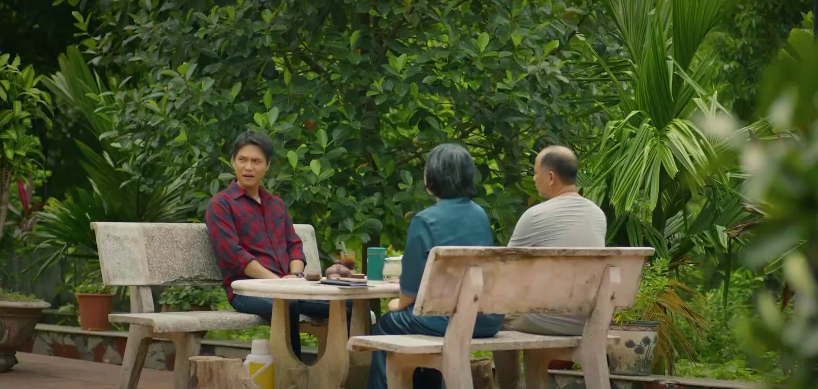 Mùa hè năm ấy - Tập 25: Khánh tỏ tình ngọt ngào, Phương xác nhận danh phận- Ảnh 4.