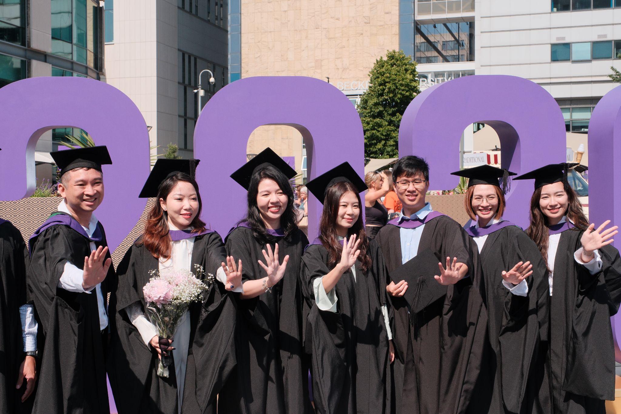 Học MBA quốc tế tại Việt Nam cần cân nhắc nhiều yếu tố ngoài học phí- Ảnh 3.