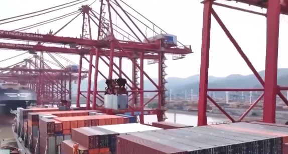 EU - Trung Quốc đối mặt sức ép tái cân bằng thương mại - Ảnh 1.