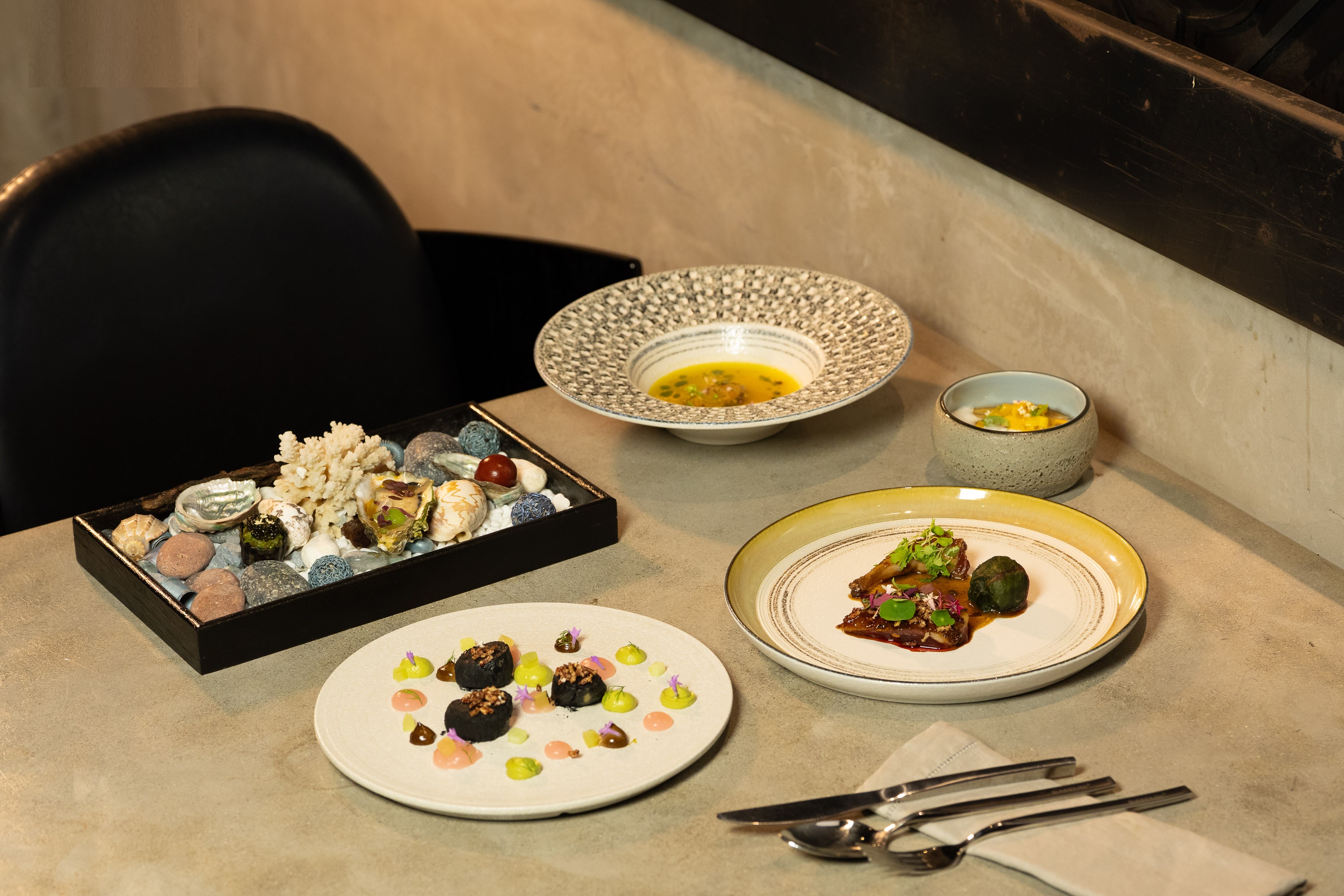 Bán kết Top Chef: Top 6 phô diễn kỹ thuật, đưa hội họa vào ẩm thực- Ảnh 4.