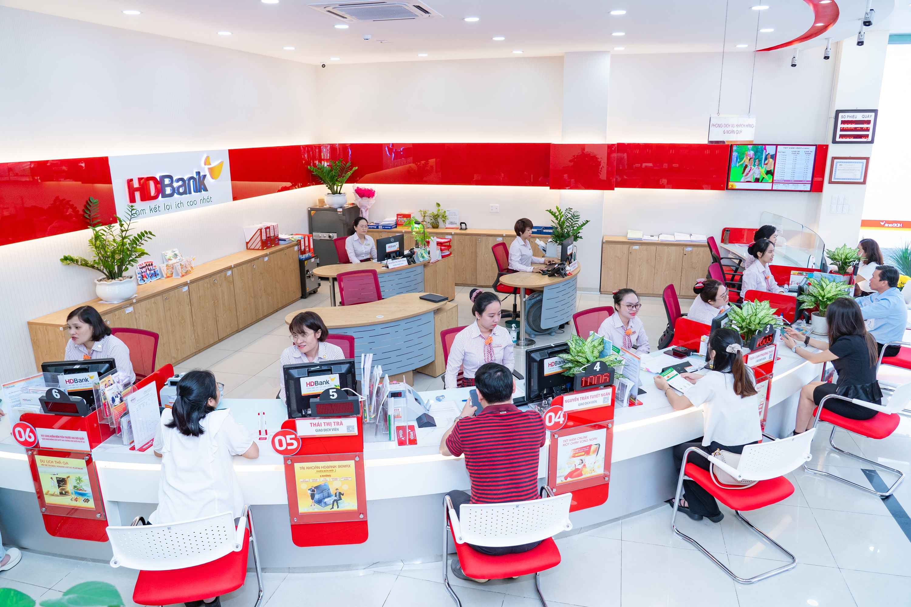 HDBank là Á quân hiệu quả hoạt động trong Top 50 ngân hàng niêm yết lớn nhất Đông Nam Á- Ảnh 2.