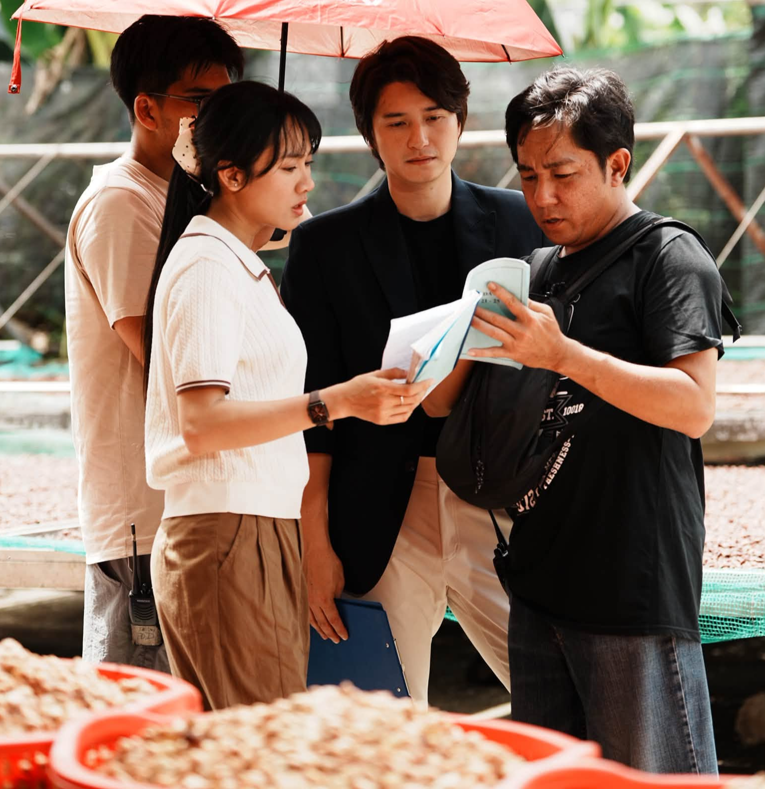Vai diễn hai mặt 'làm khó' Huỳnh Anh trong Phù Sa?- Ảnh 1.