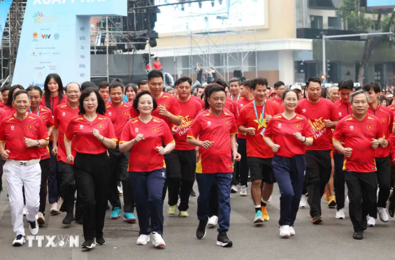 LỄ PHÁT ĐỘNG PHONG TRÀO TOÀN DÂN TẬP LUYỆN THỂ THAO - Ảnh 4.