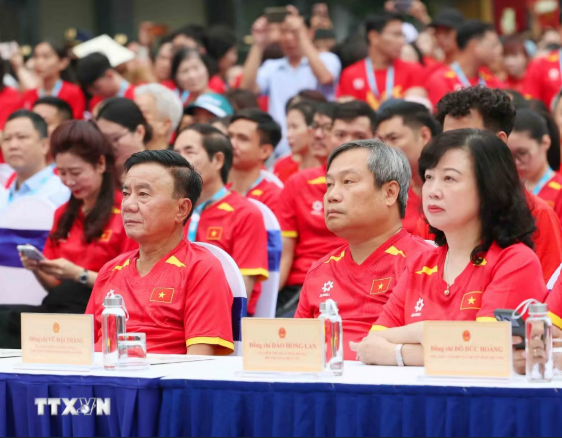 LỄ PHÁT ĐỘNG PHONG TRÀO TOÀN DÂN TẬP LUYỆN THỂ THAO - Ảnh 1.
