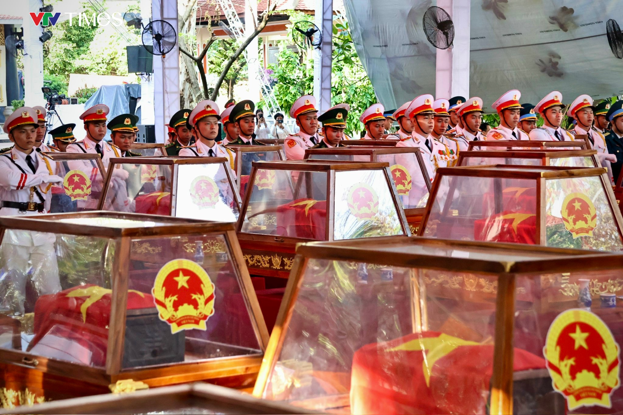 Sẵn sàng cho Lễ viếng, truy điệu và an táng hài cốt liệt sĩ tại Công viên Lê Thị Riêng- Ảnh 4.