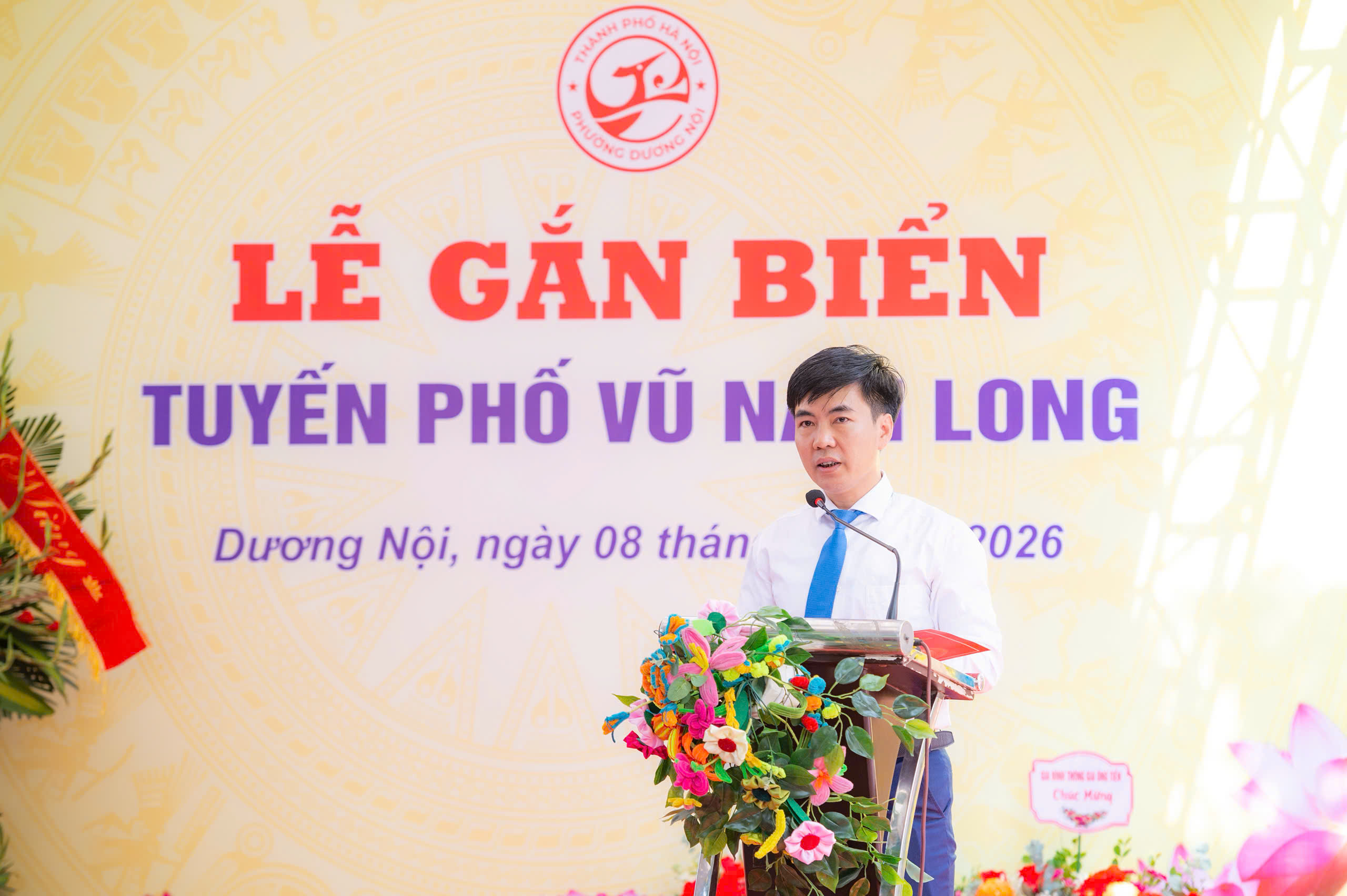 Hà Nội gắn biển phố Vũ Nam Long- Ảnh 3.