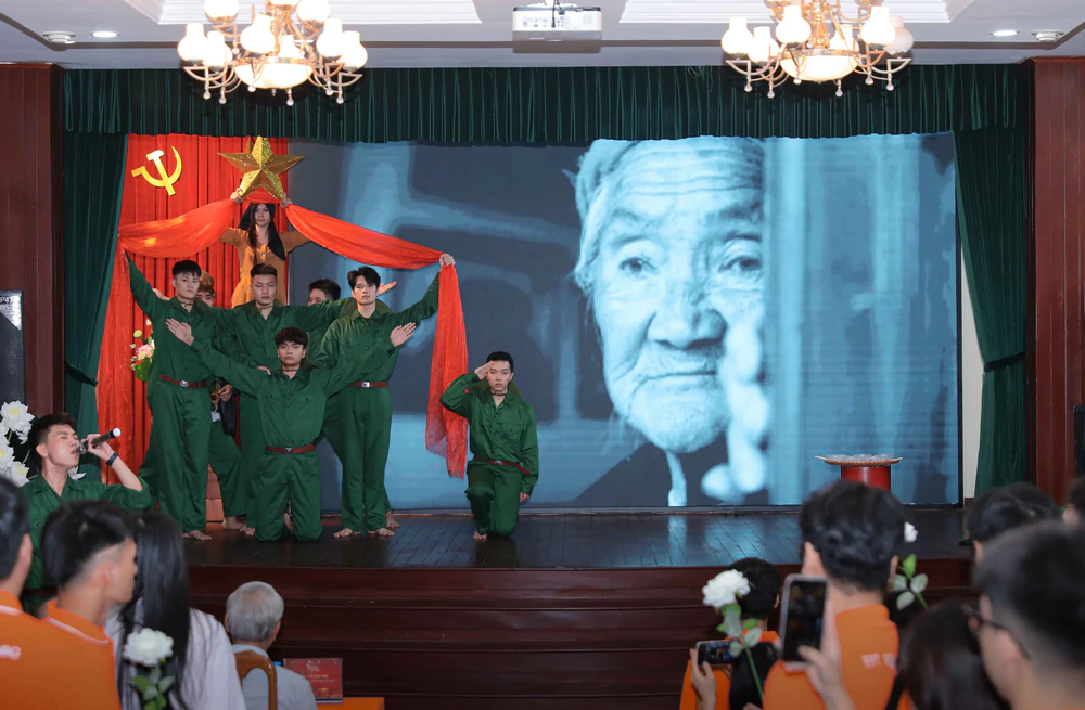 "Thanh &acirc;m di sản": Lan tỏa gi&aacute; trị văn h&oacute;a qua g&oacute;c nh&igrave;n người trẻ - Ảnh 1.