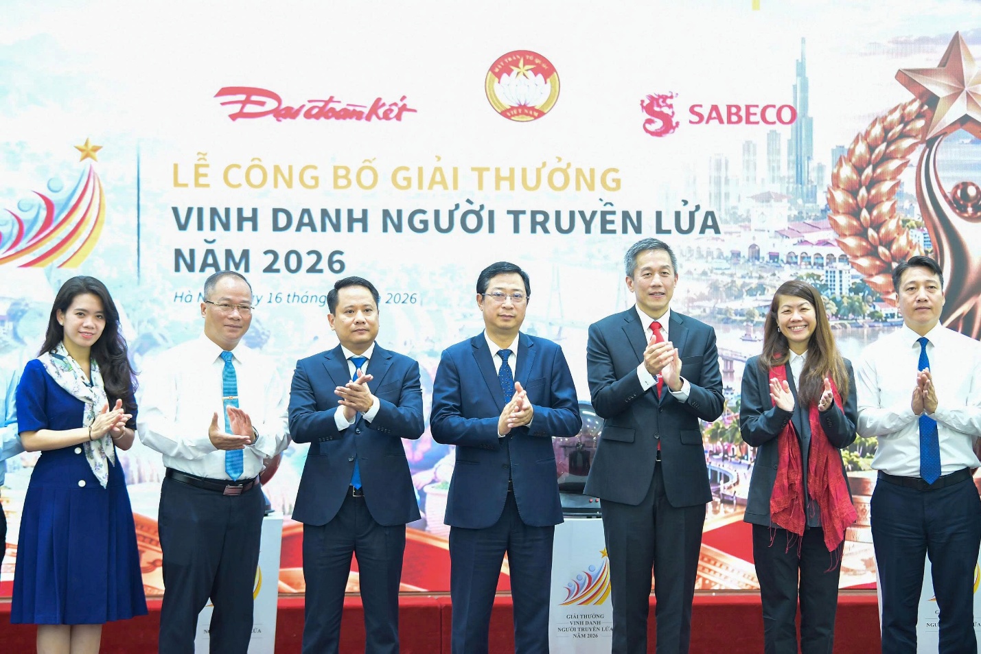 Mặt trận Tổ quốc Việt Nam v&agrave; SABECO c&ocirc;ng bố giải thưởng "Vinh danh Người truyền lửa" 2026 - Ảnh 1.