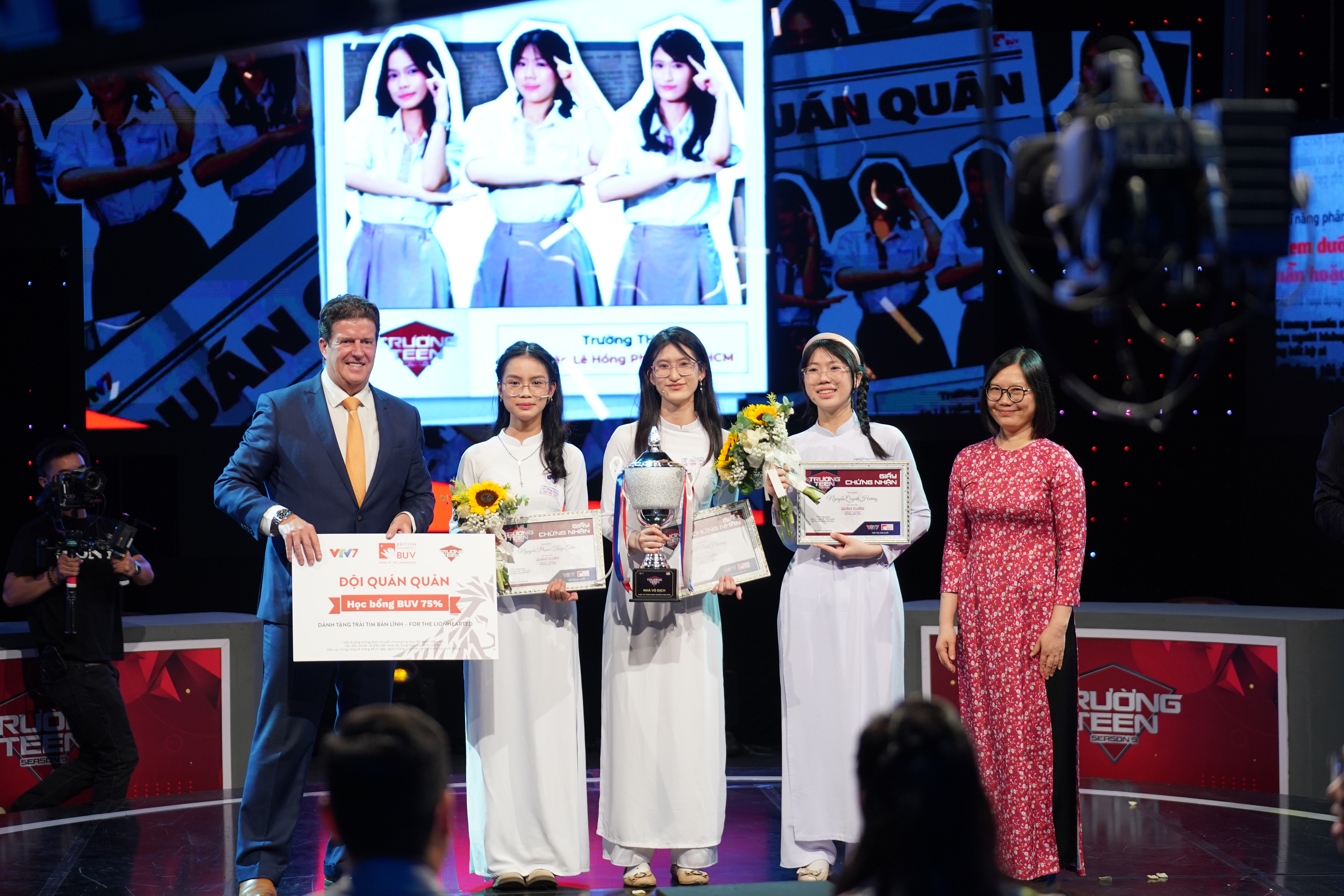 Lộ diện Quán quân của Chung kết Trường Teen 2026- Ảnh 4.