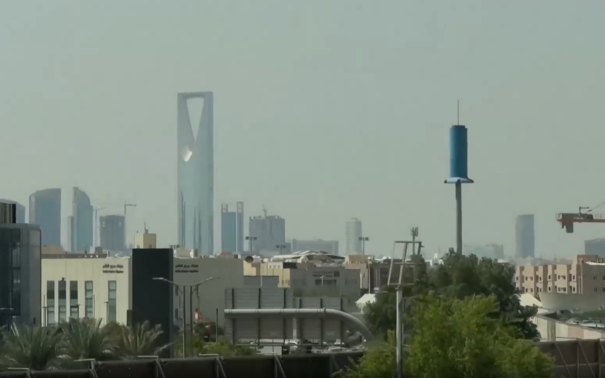Mỹ rút nhân viên không thiết yếu khỏi Saudi Arabia- Ảnh 3.