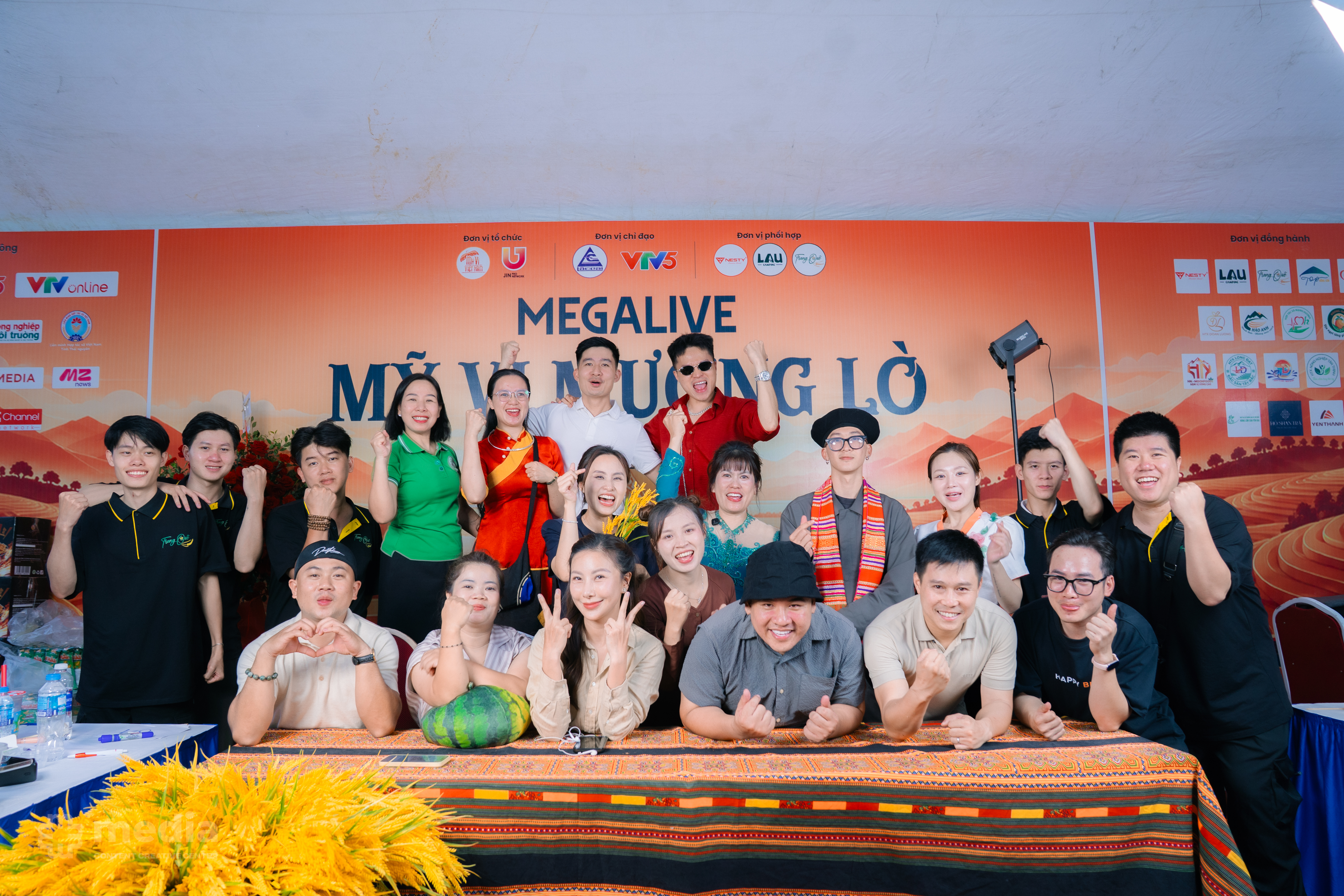 Mega Livestream ‘Mỹ vị Mường Lò’: Lan tỏa tinh hoa đặc sản Lào Cai, kết nối nông sản với thị trường số- Ảnh 3.