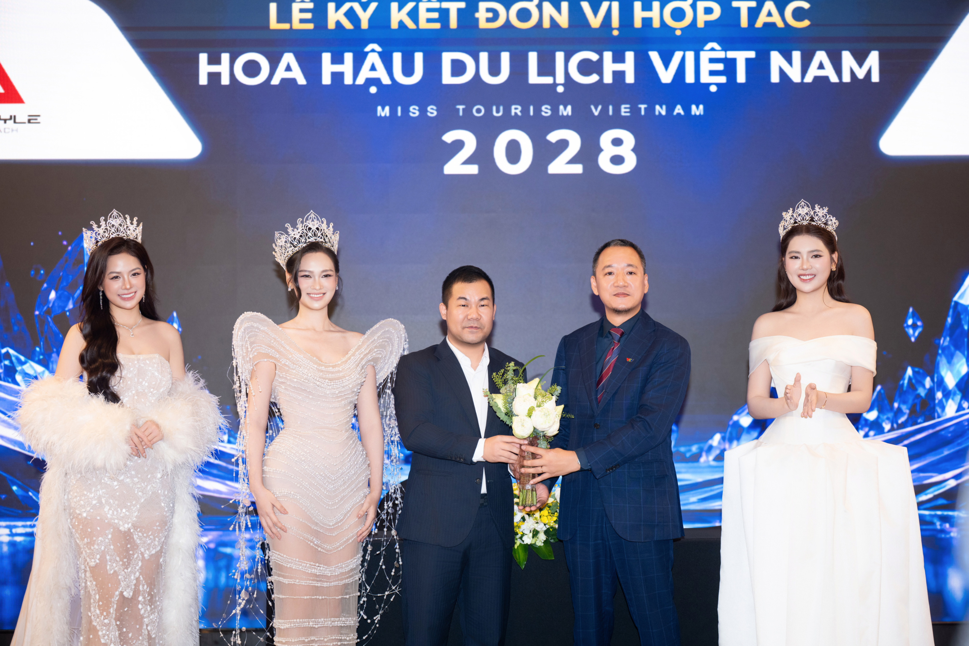 Khởi động Hoa hậu Du lịch Việt Nam 2028: Tôn vinh nhan sắc, kết nối di sản - Ảnh 2.