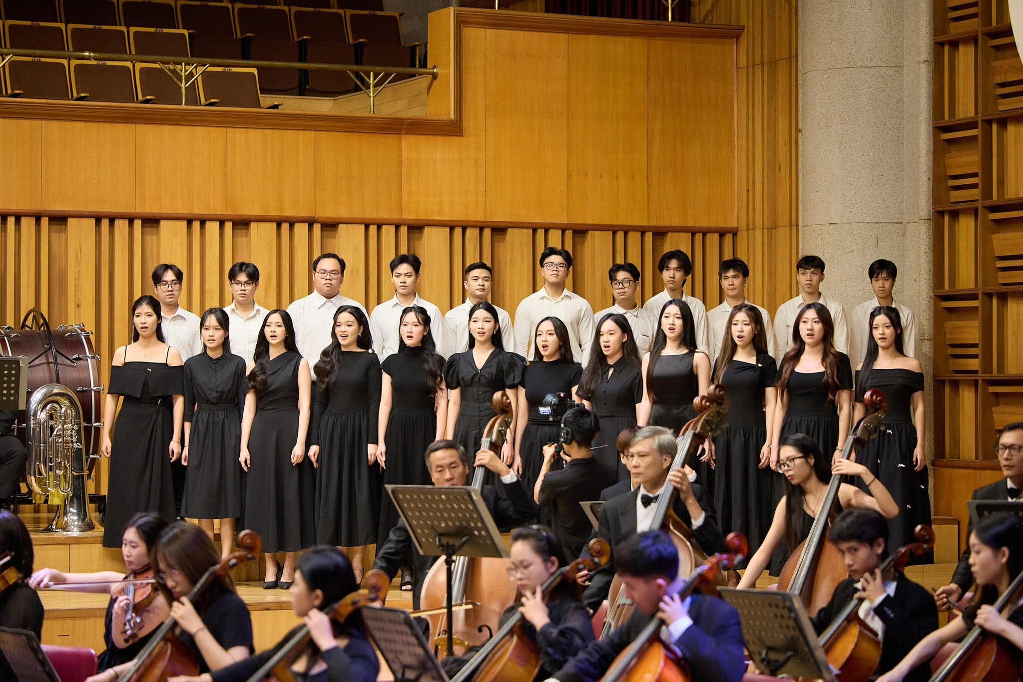 Concert Resonantia: Đêm thăng hoa của những giọng ca thính phòng hàng đầu Việt Nam - Ảnh 6.