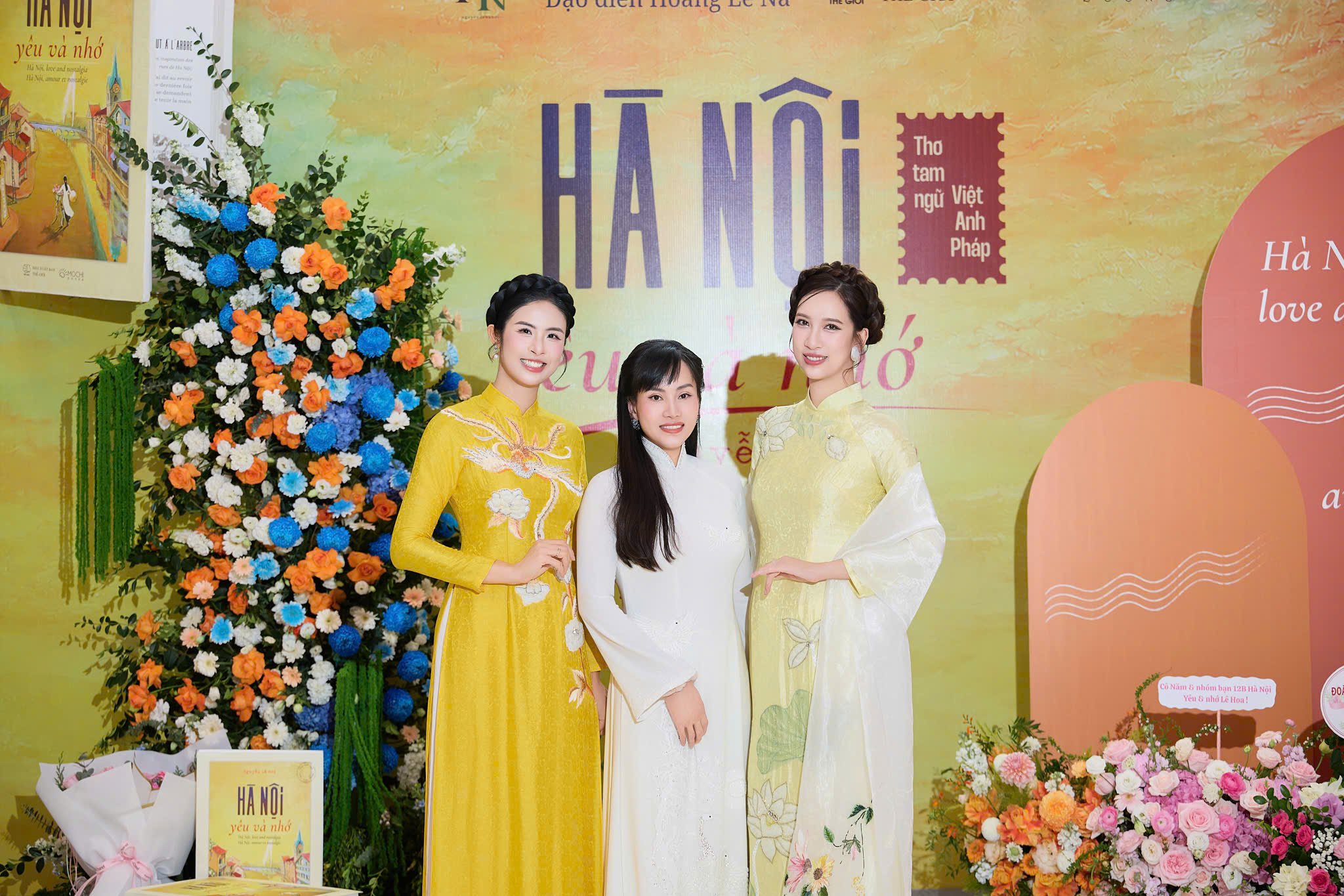 Hoa hậu Ngọc Hân đưa bộ sưu tập lấy cảm hứng từ thơ lên sân khấu “Hà Nội, yêu và nhớ”- Ảnh 4.