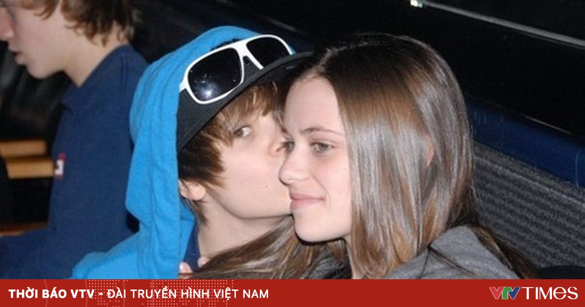 Justin Bieber mời mối tình đầu đến đám cưới