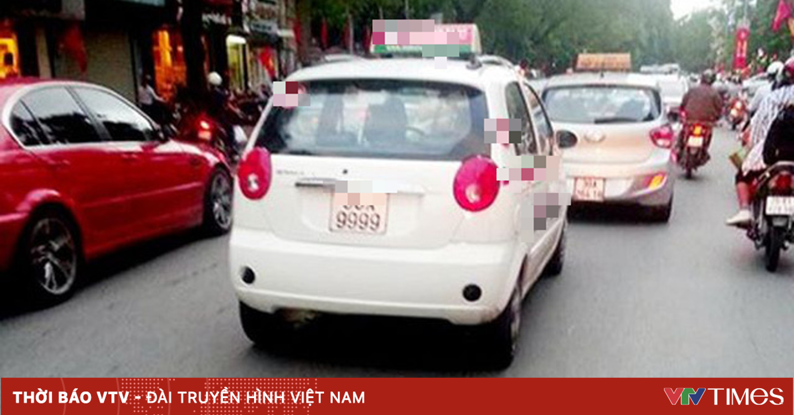 Bấm số ngẫu nhiên, nhiều xe taxi, xe môi trường có biển siêu đẹp