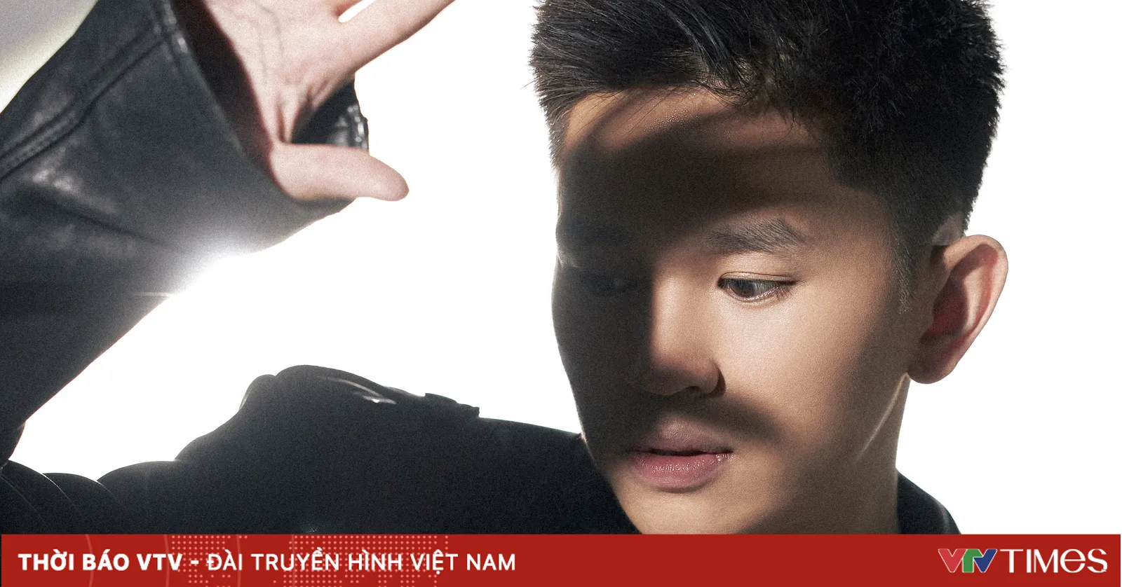 B Ray trở lại làng nhạc, tâm sự hào quang đằng sau của một rapper nổi tiếng