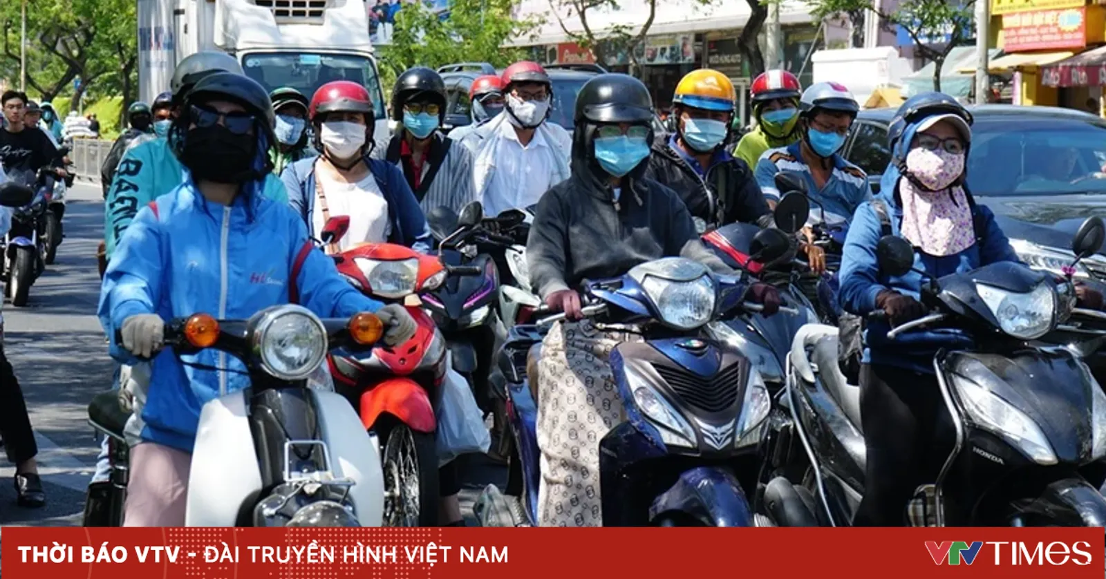 Nắng nóng gay gắt ở Nam Bộ, nhiệt độ lên đến 37 độ C