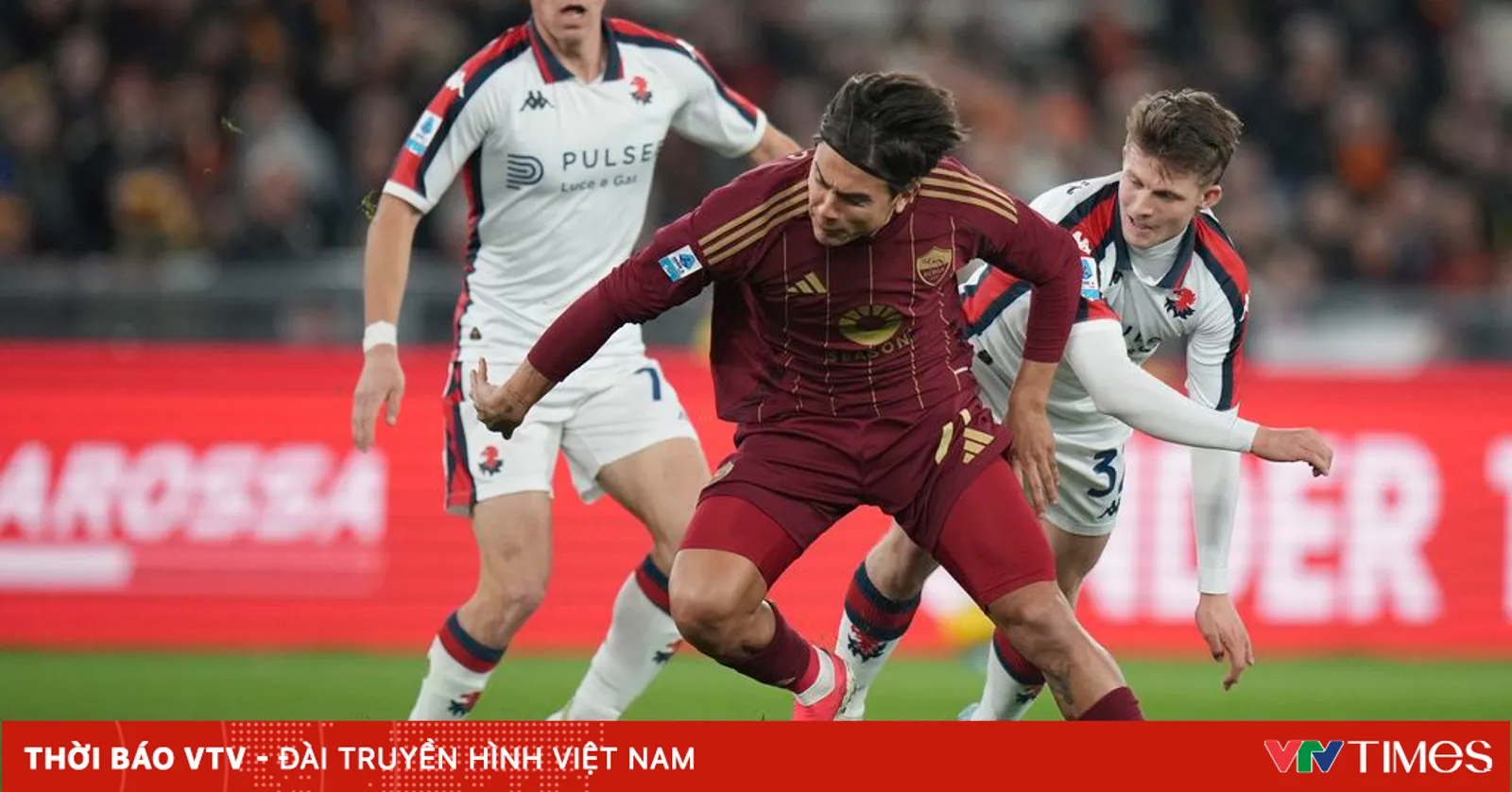 AS Roma duy trì mạch trận bất bại